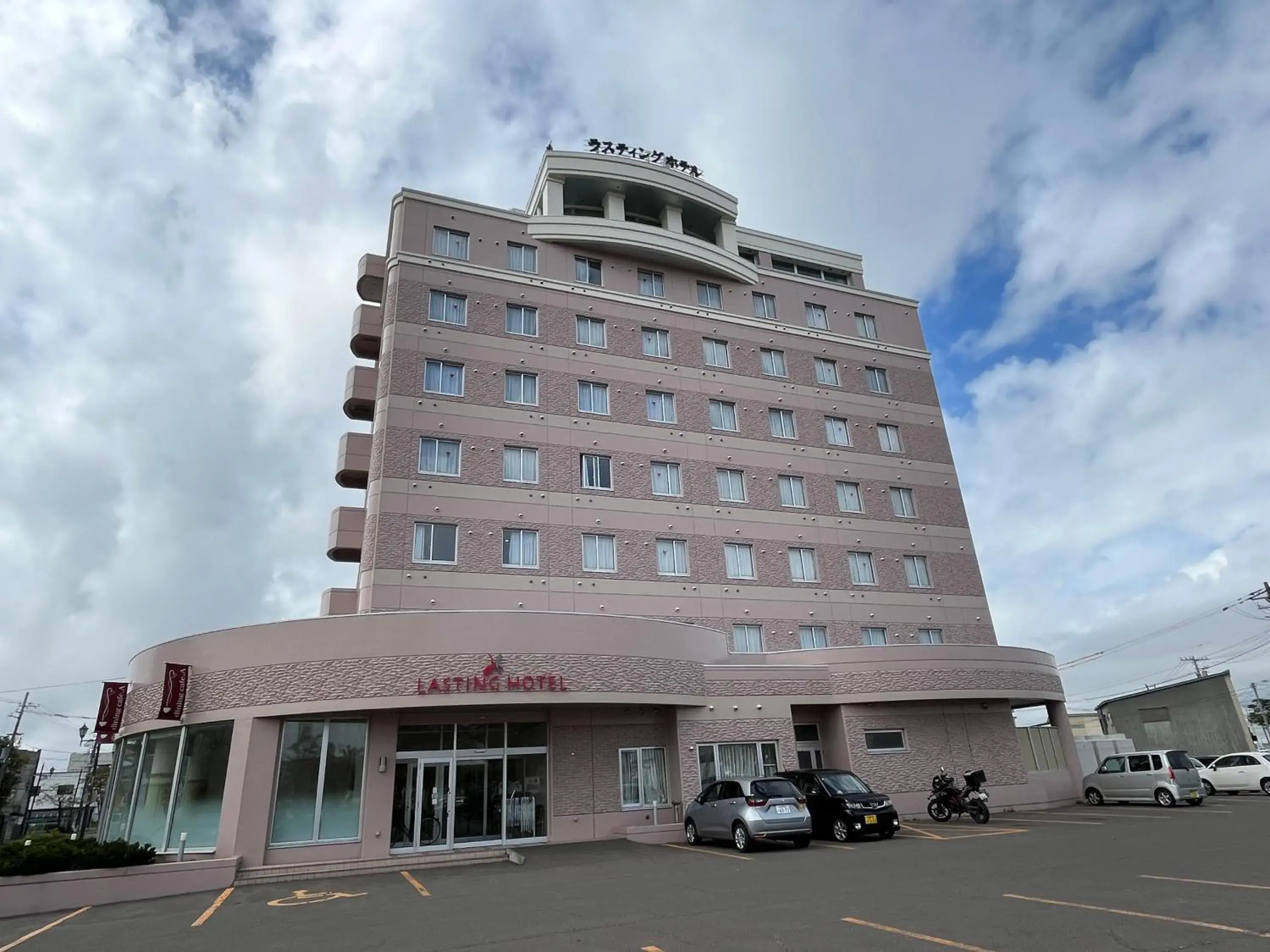 Property building in Lasting Hotel Property building in Lasting Hotel