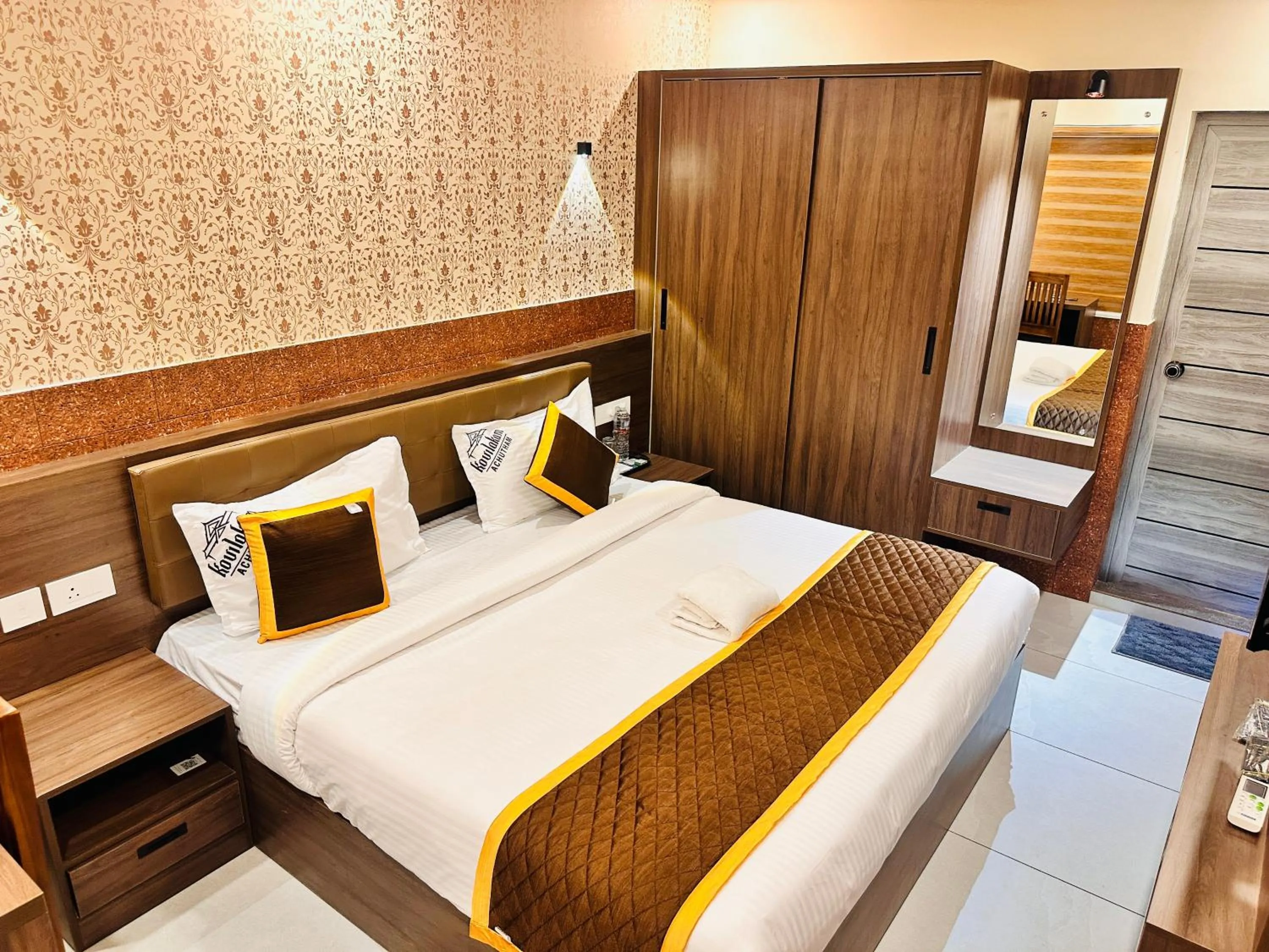 Bed in Kovilakam Achutham