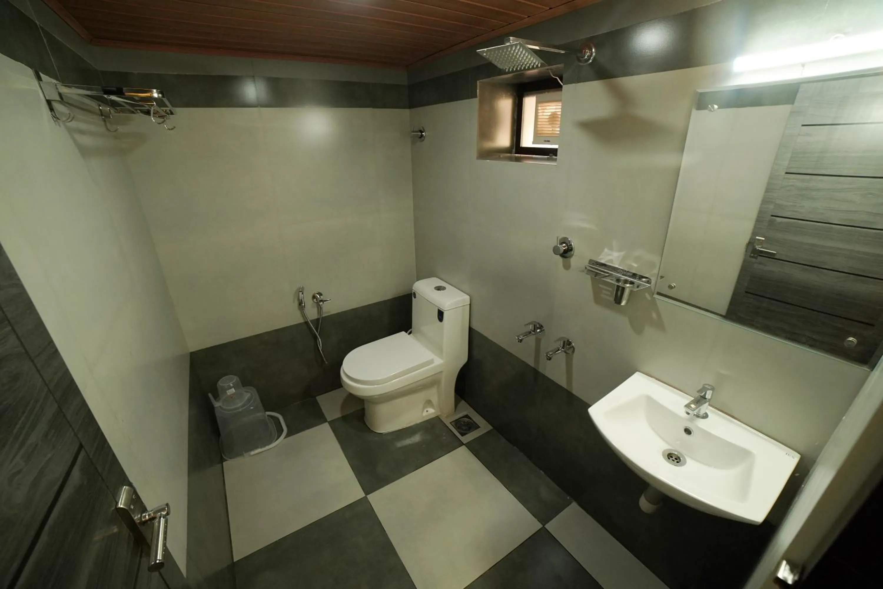 Bathroom in Kovilakam Achutham