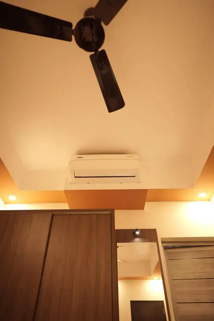 Bedroom in Kovilakam Achutham Bedroom in Kovilakam Achutham