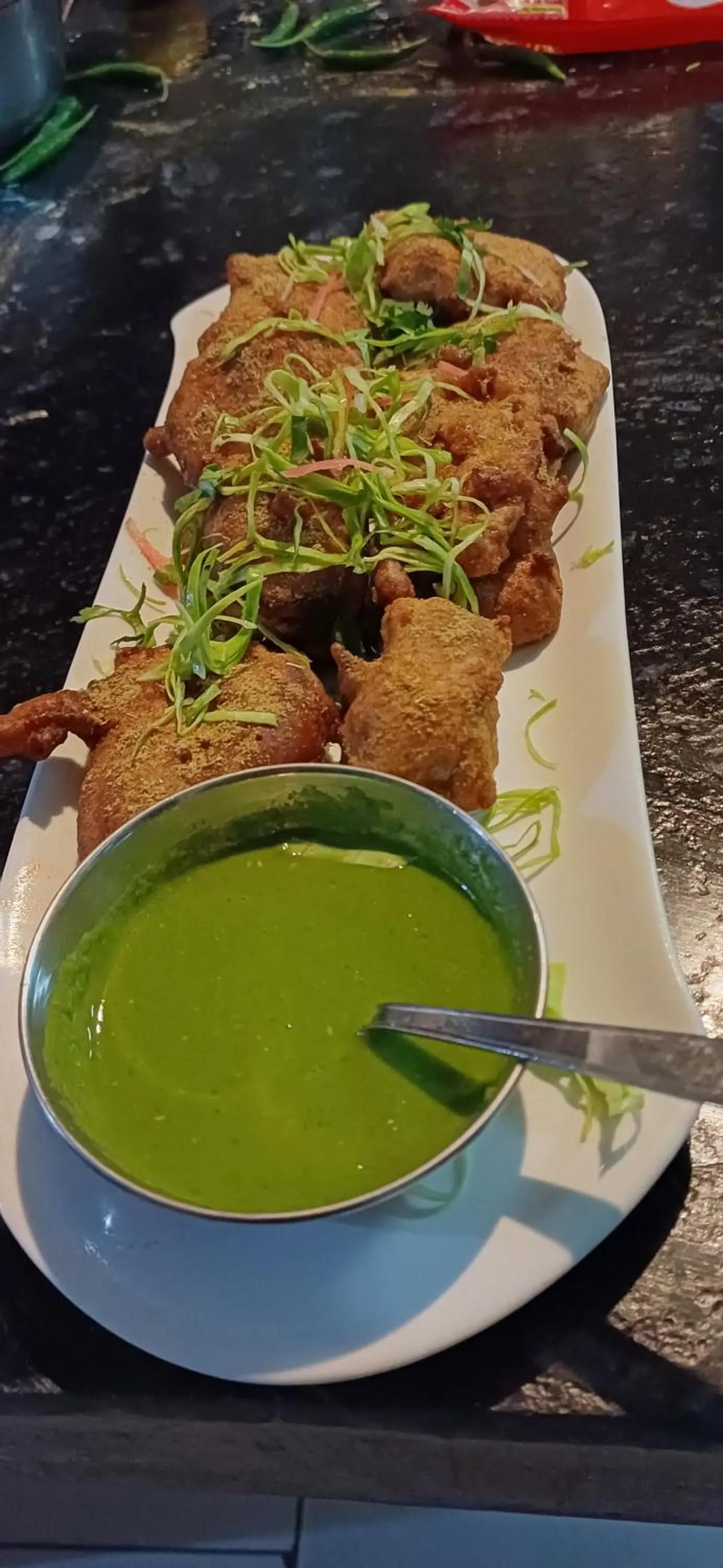 Restaurant/places to eat, Food in Six seasons resort