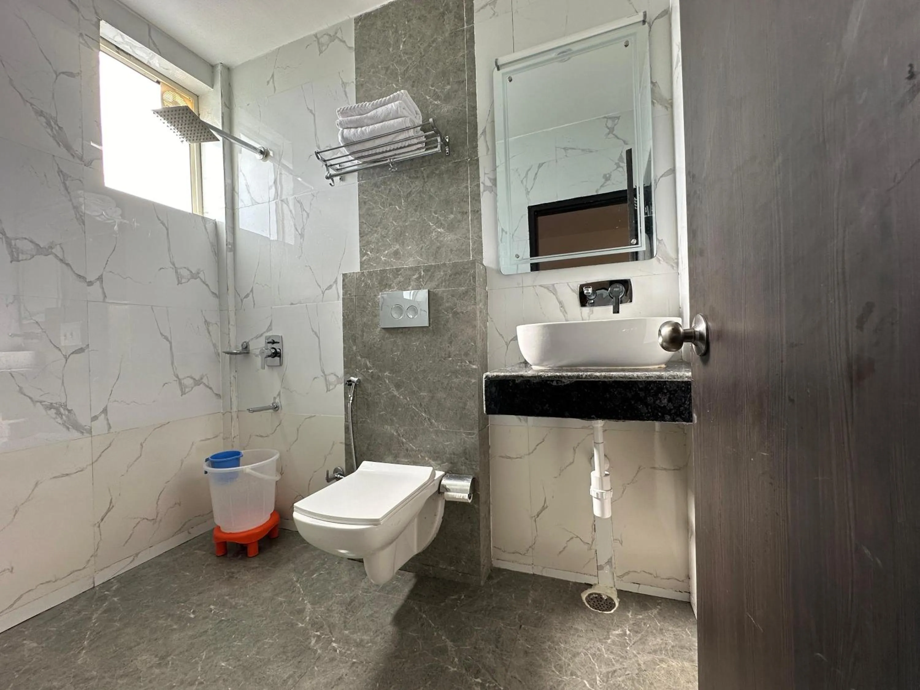 Bathroom in Six seasons resort