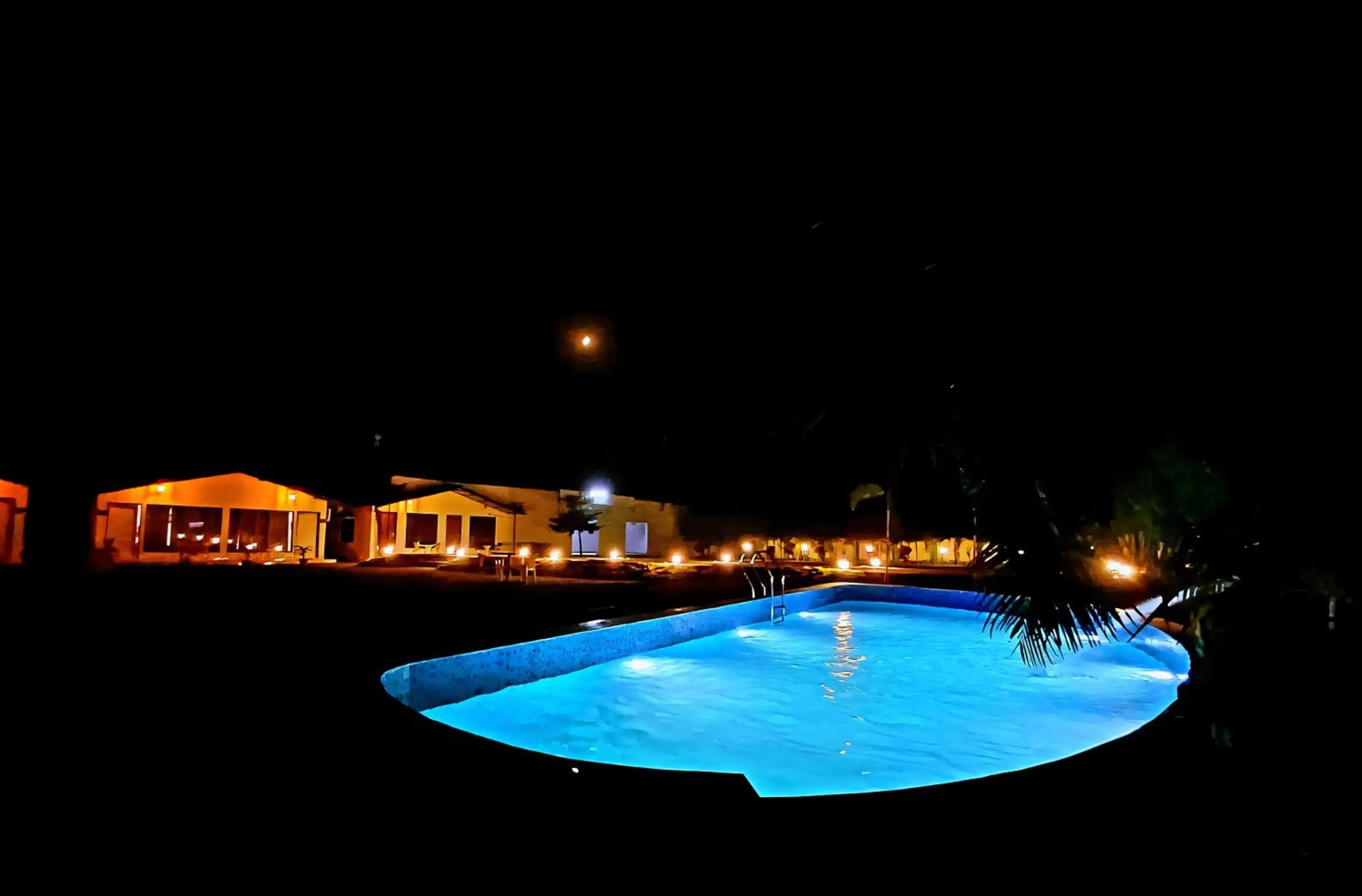 Swimming Pool in Six seasons resort