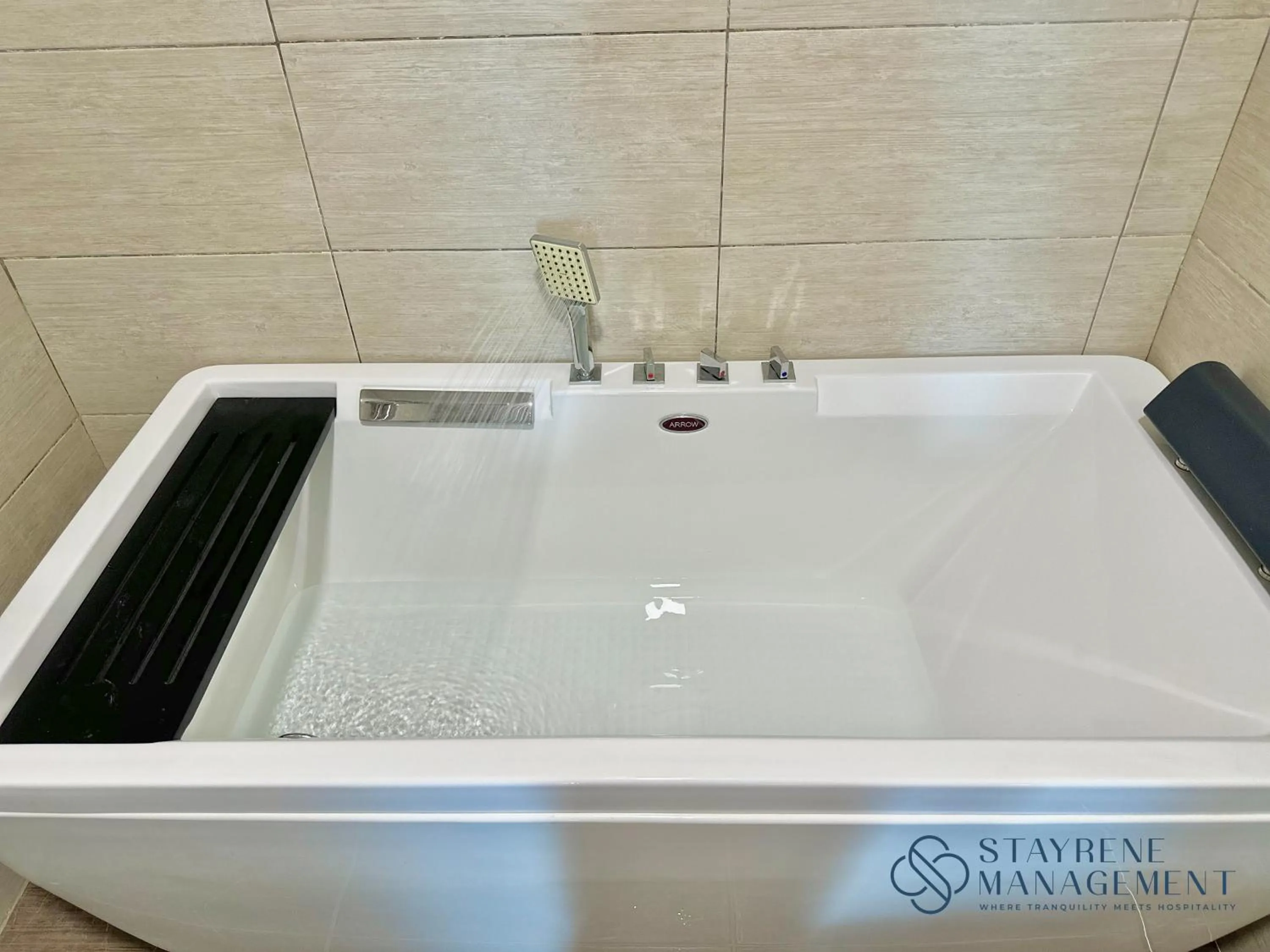 Bath in Molek Regency By Stayrene