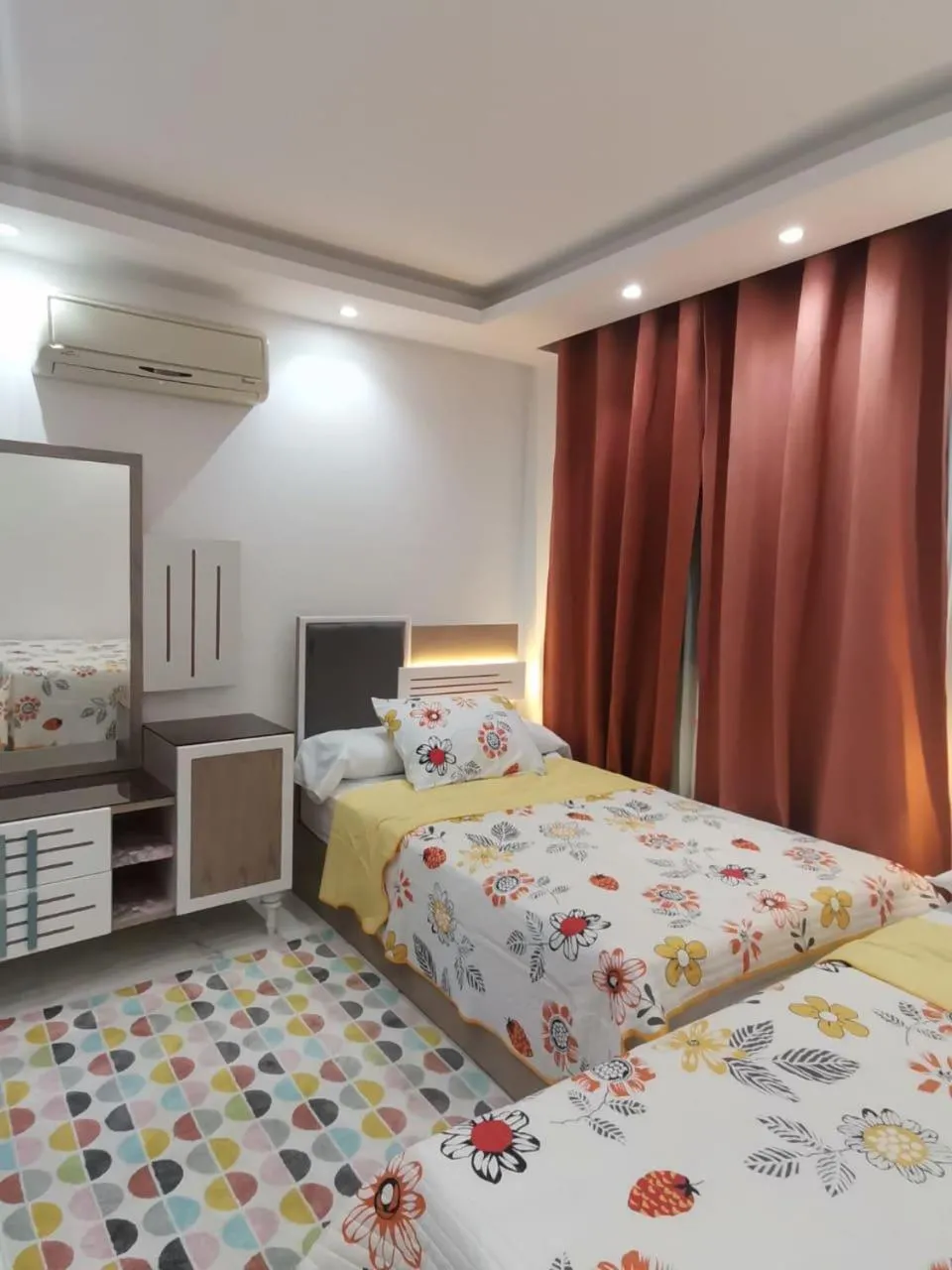 Bed in Fanadir Bay Resort