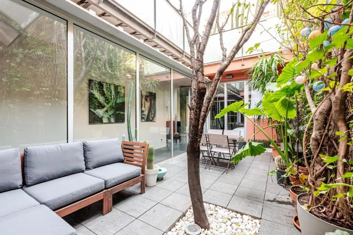 ArtlifeBCN Fira Apartment
