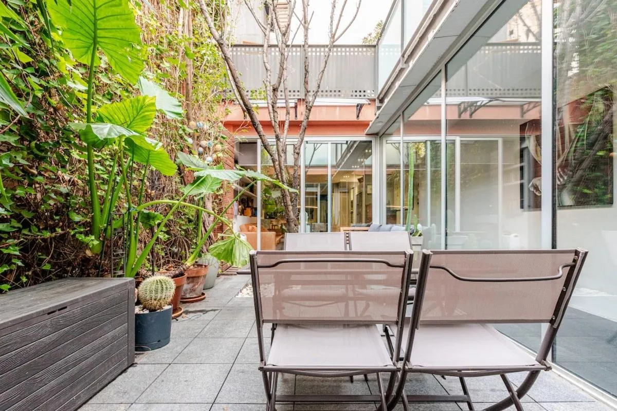 ArtlifeBCN Fira Apartment