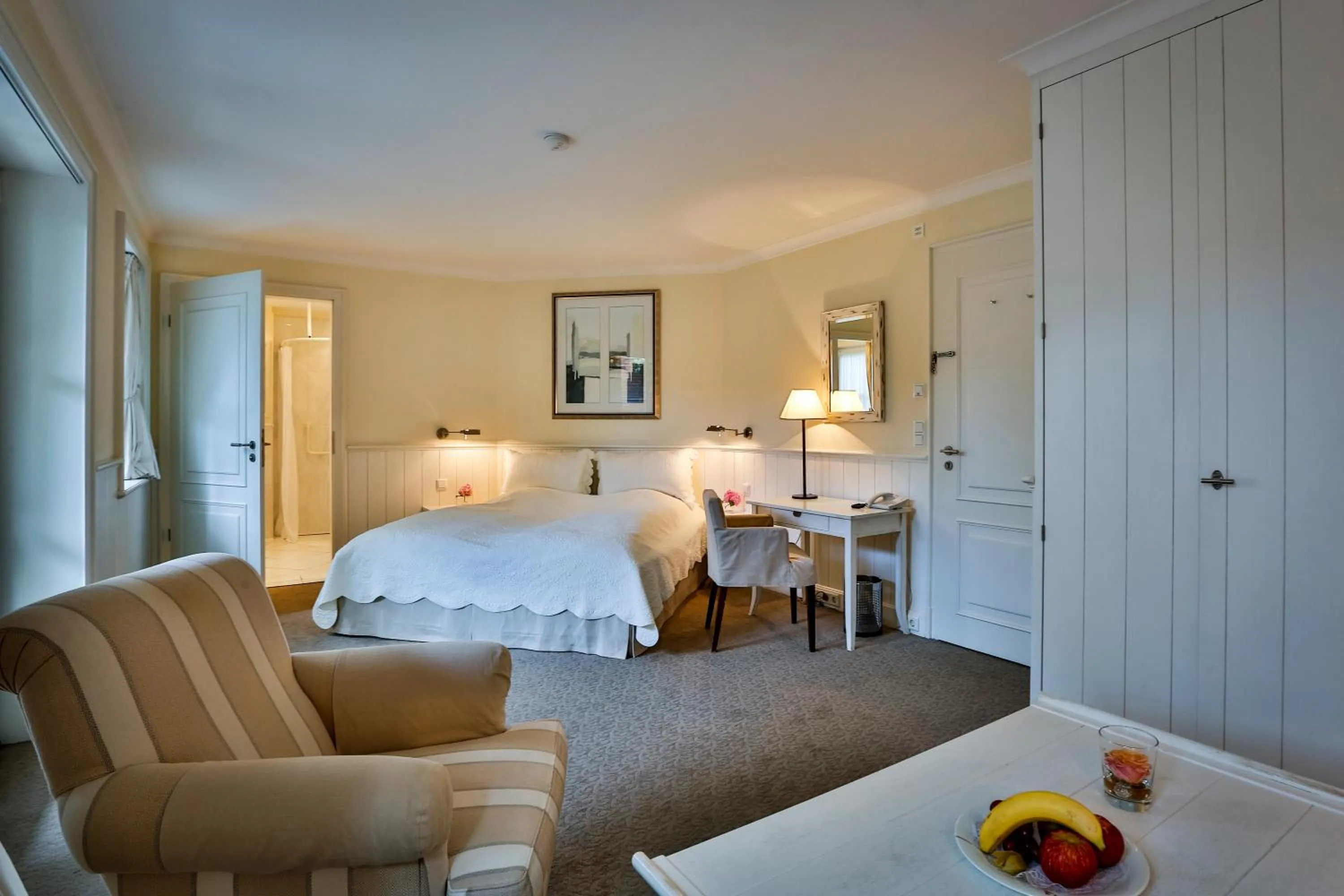 Bedroom, Bed in Hotel und Restaurant Jörg Müller