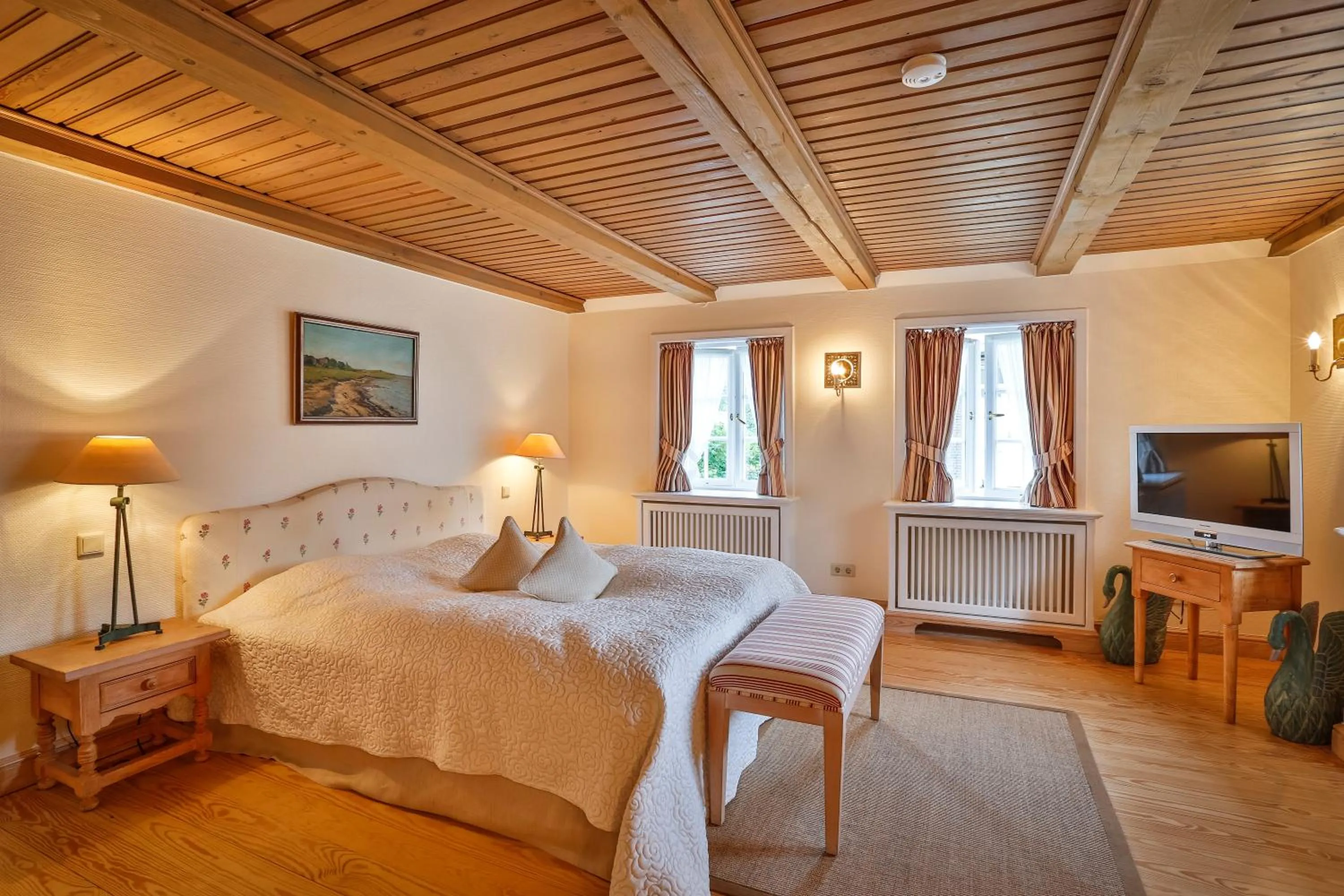 Bedroom, Bed in Hotel und Restaurant Jörg Müller