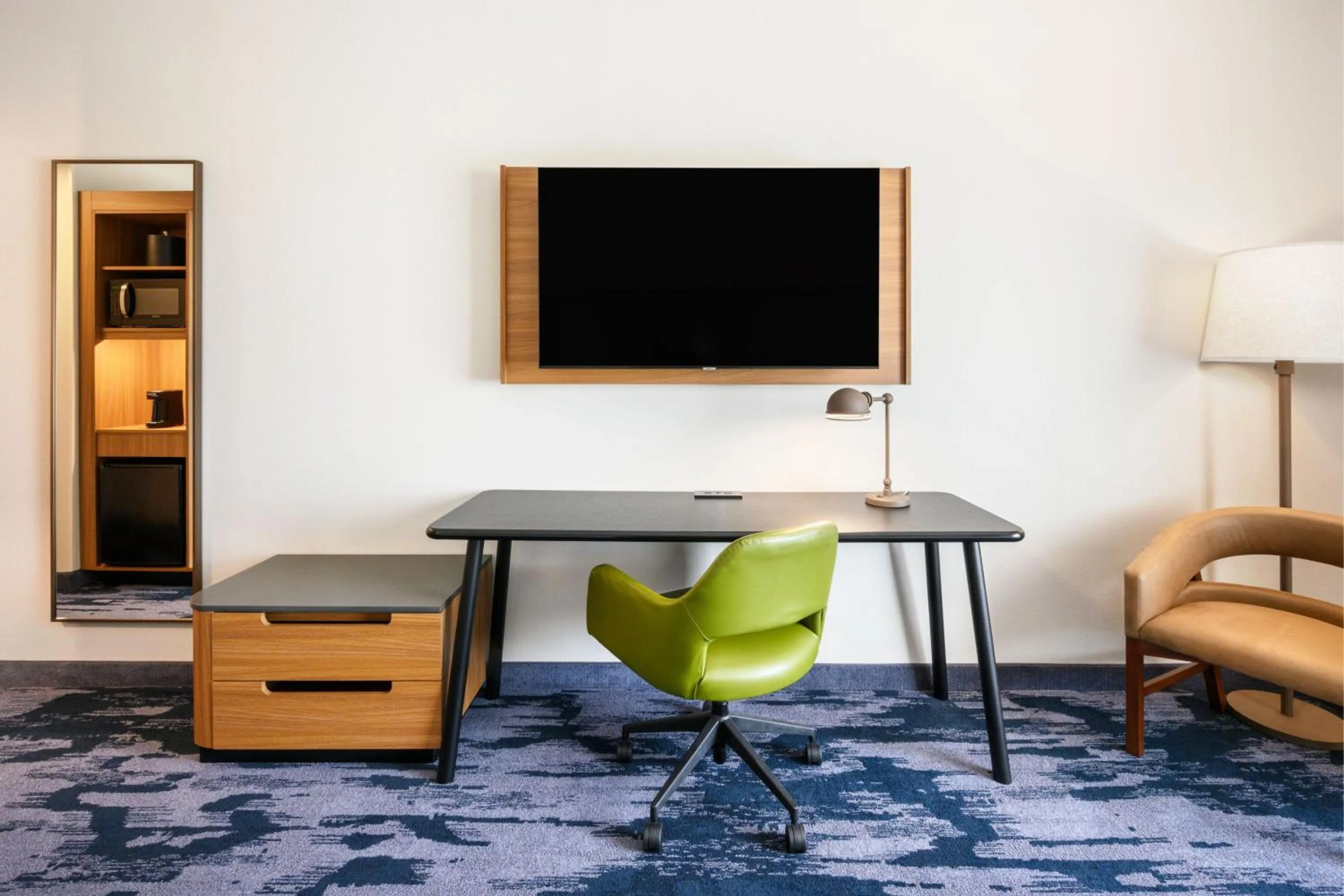 Photo of the whole room in Fairfield by Marriott Inn & Suites Orlando at Millenia