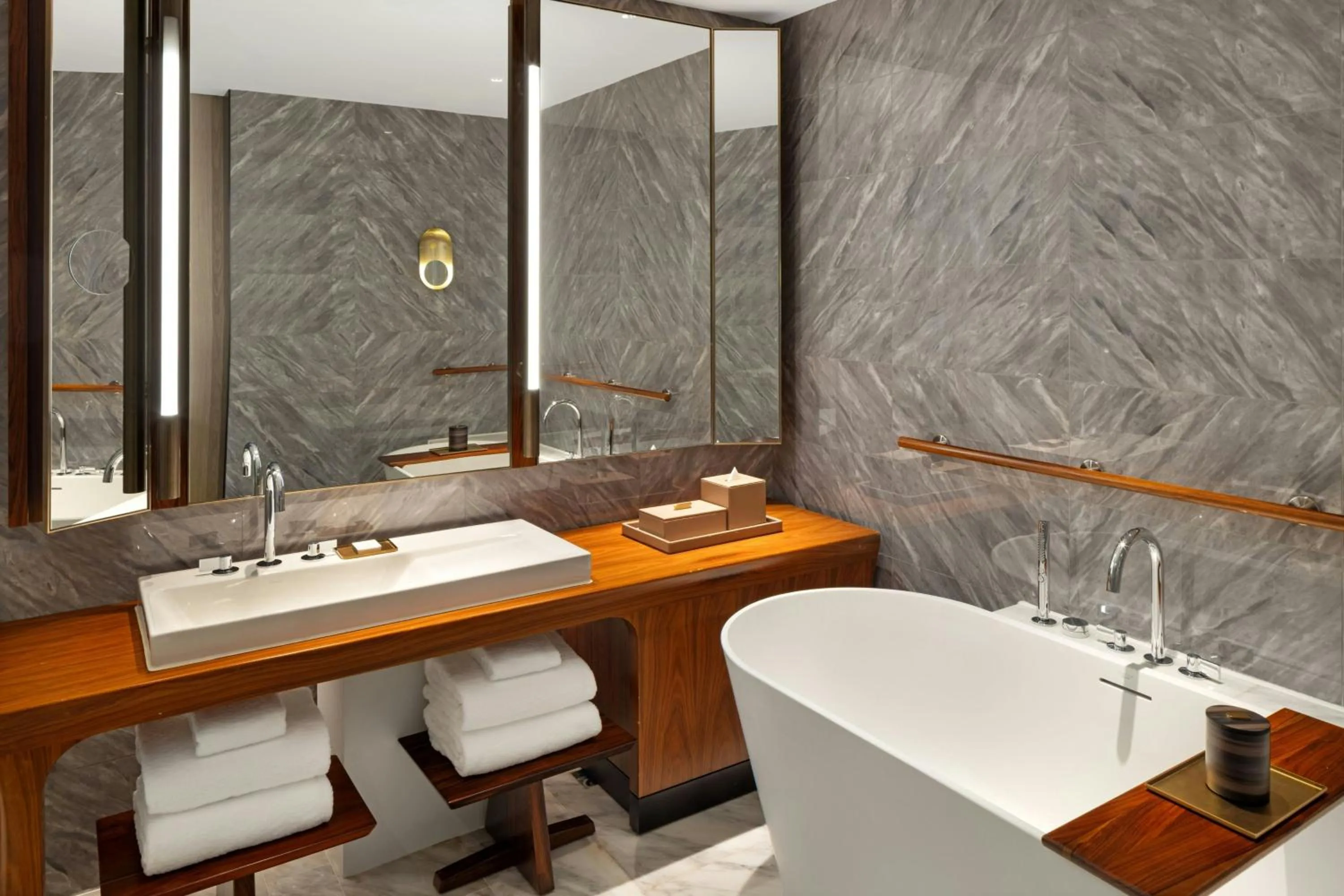 Bathroom in JW Marriott Hotel Nairobi