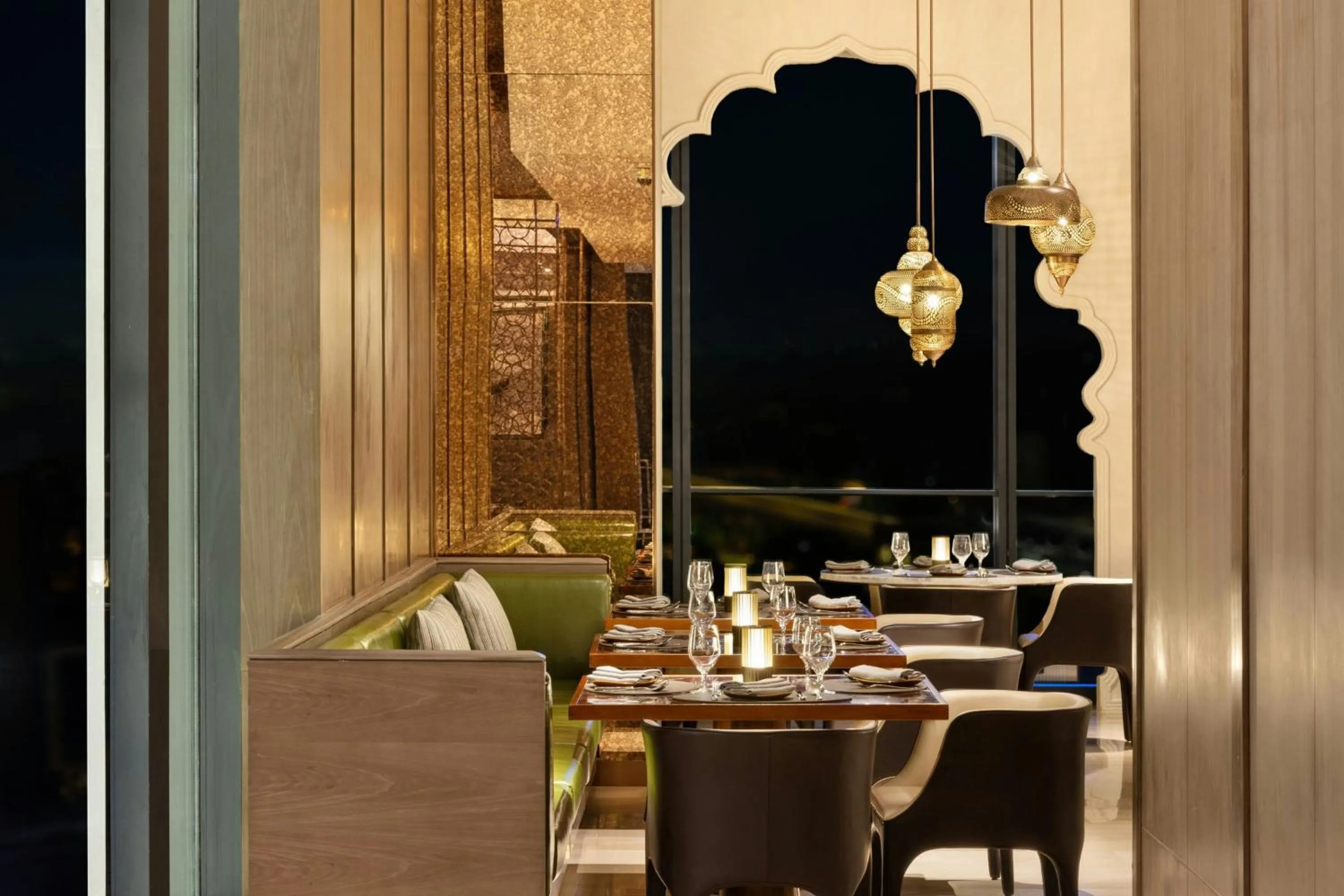 Restaurant/places to eat in JW Marriott Hotel Nairobi