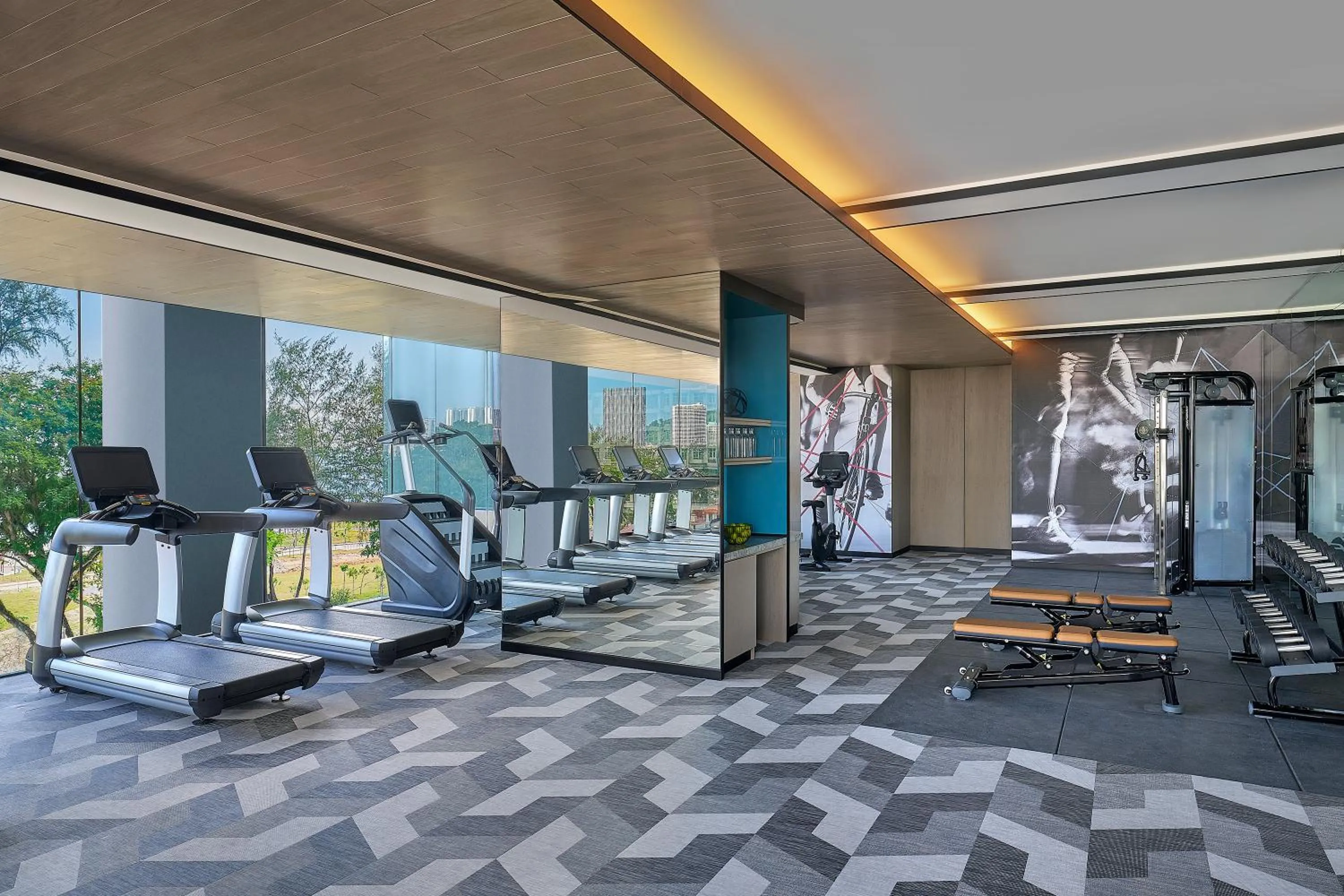 Fitness centre/facilities in Marriott Executive Apartments Penang