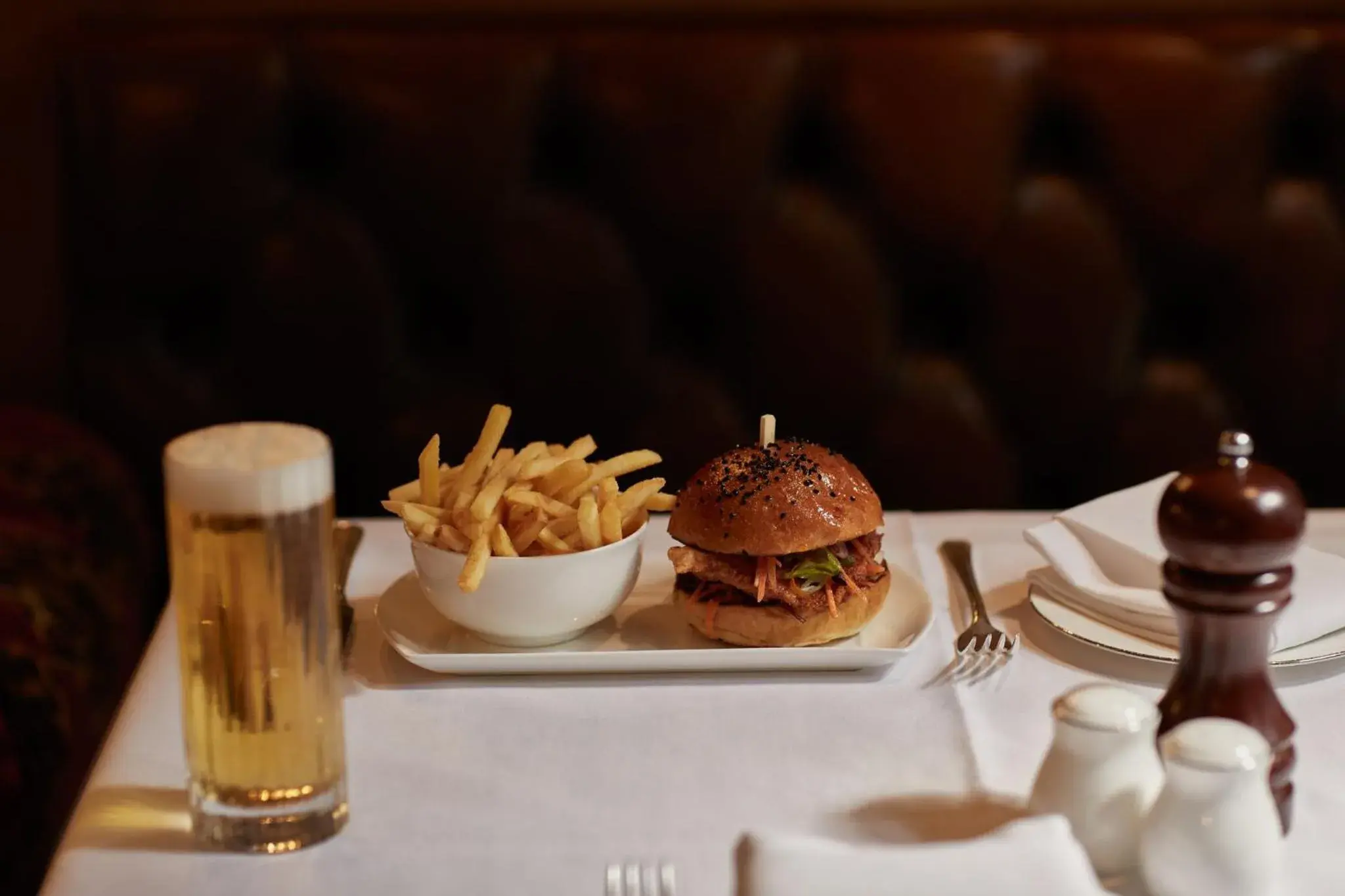 Food and drinks in The Chesterfield Mayfair Food and drinks in The Chesterfield Mayfair