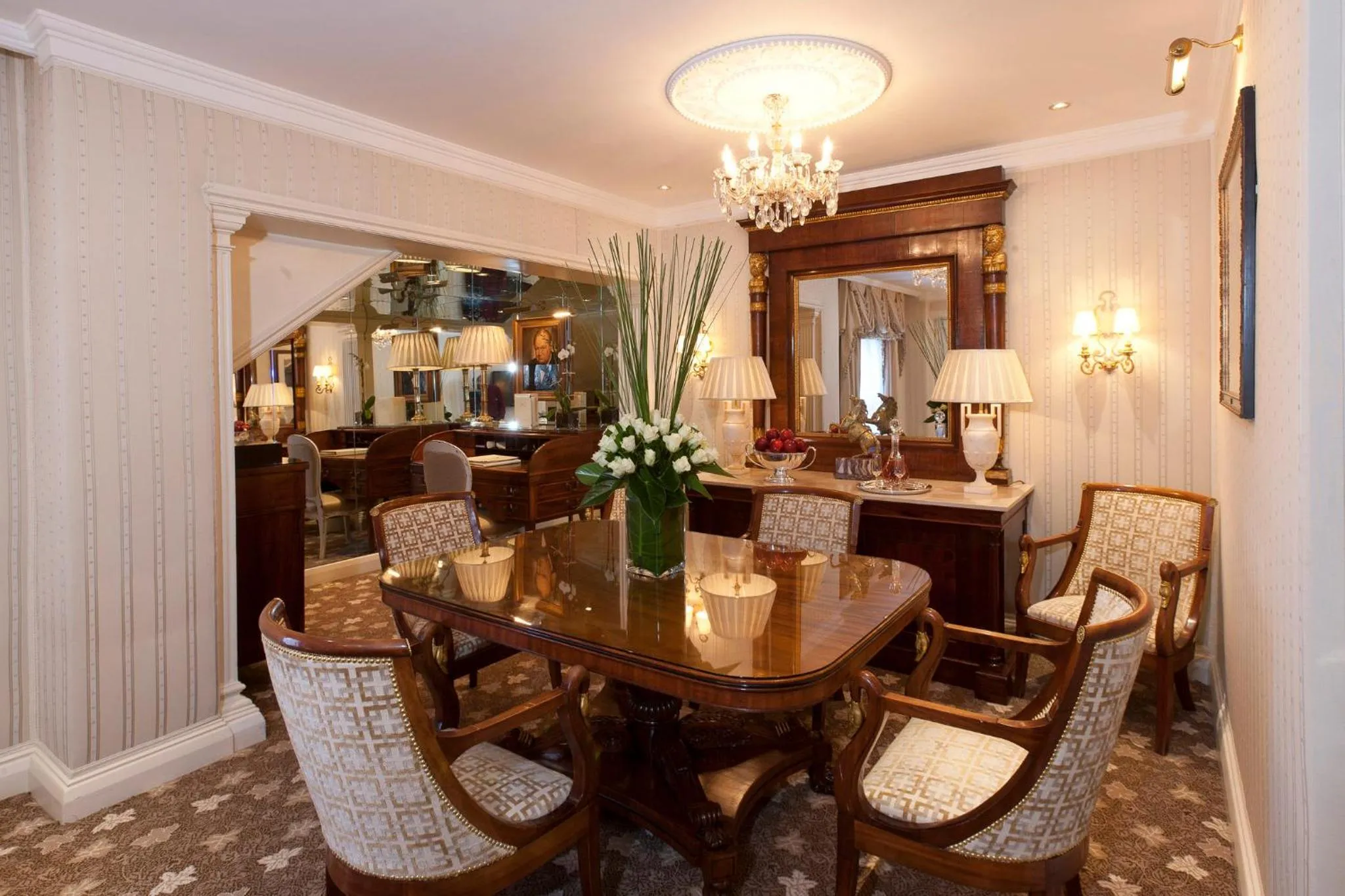 Bedroom in The Chesterfield Mayfair