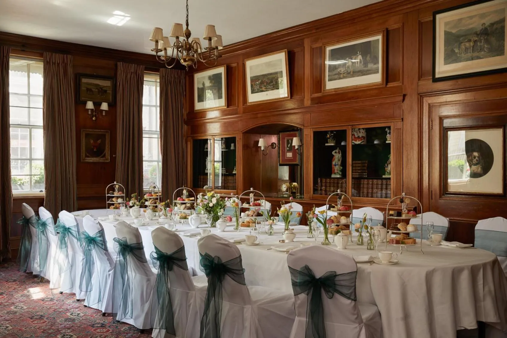 Restaurant/places to eat in The Chesterfield Mayfair