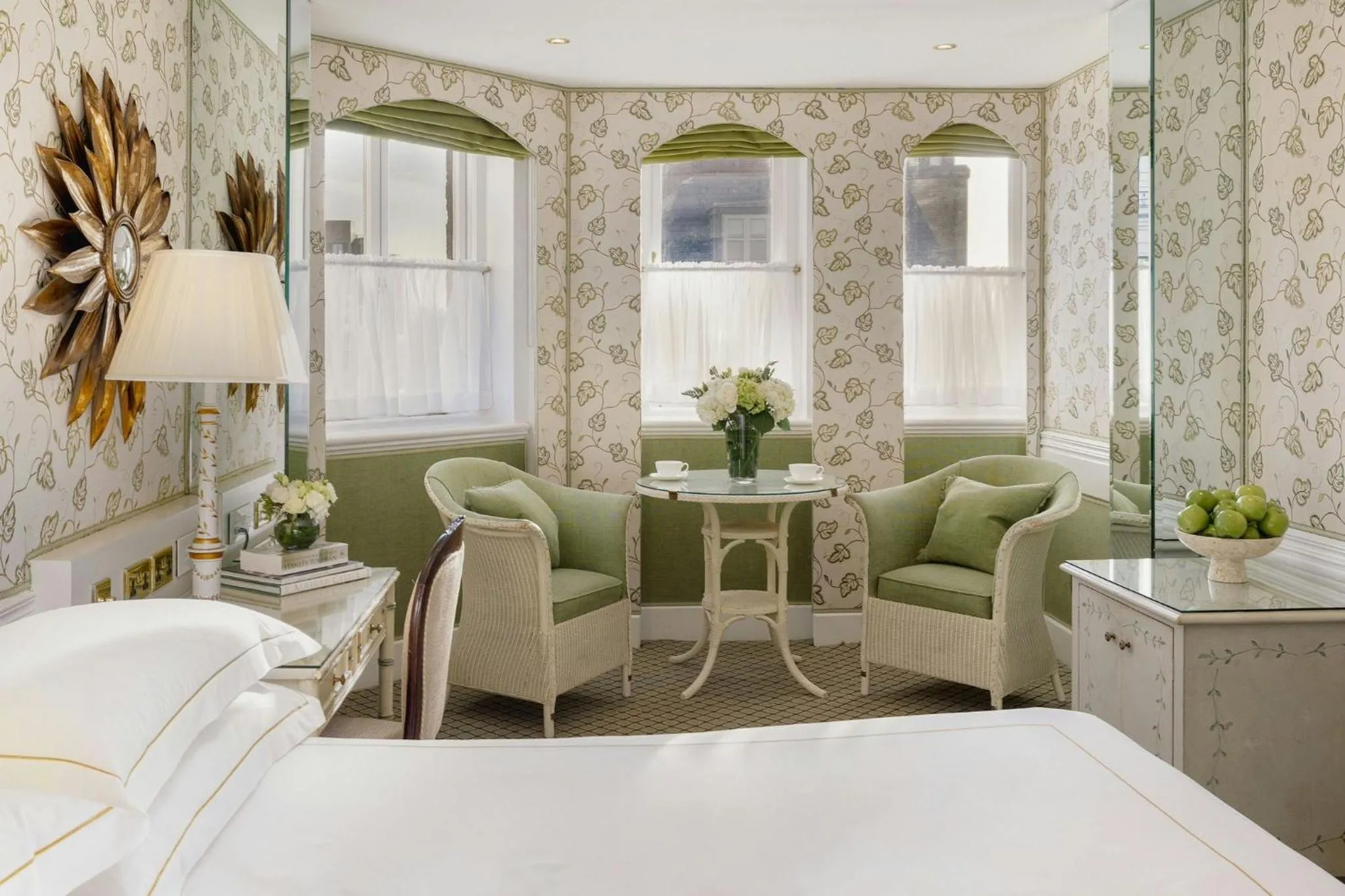 Bedroom, Bed in The Chesterfield Mayfair