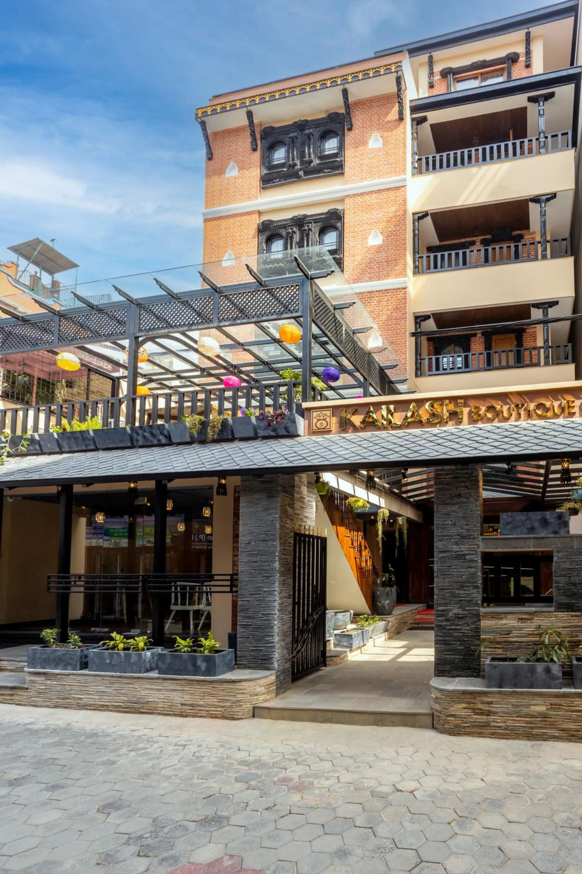 Property building in Kailash Boutique Hotel