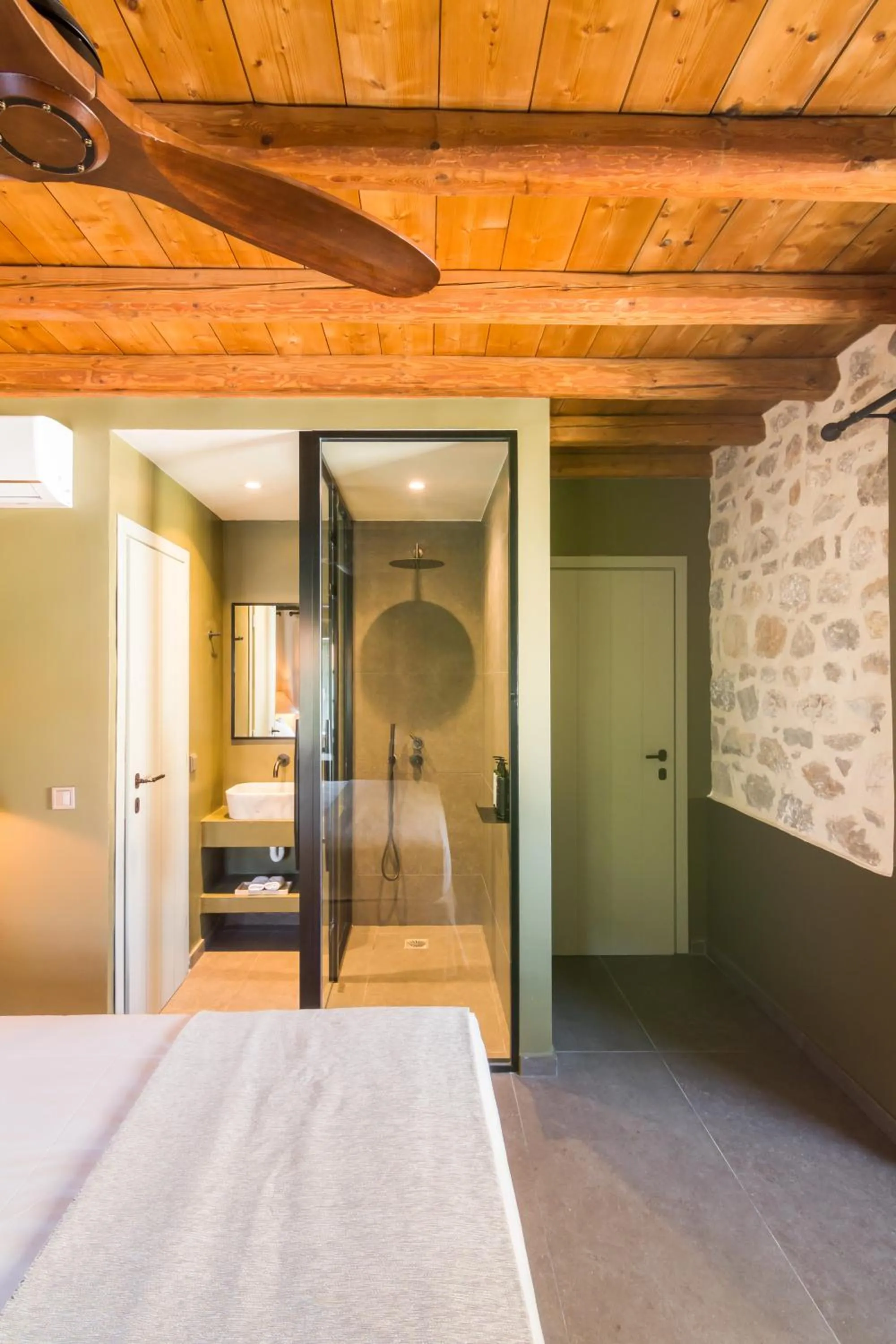 Bedroom, Bed in Maison Muse