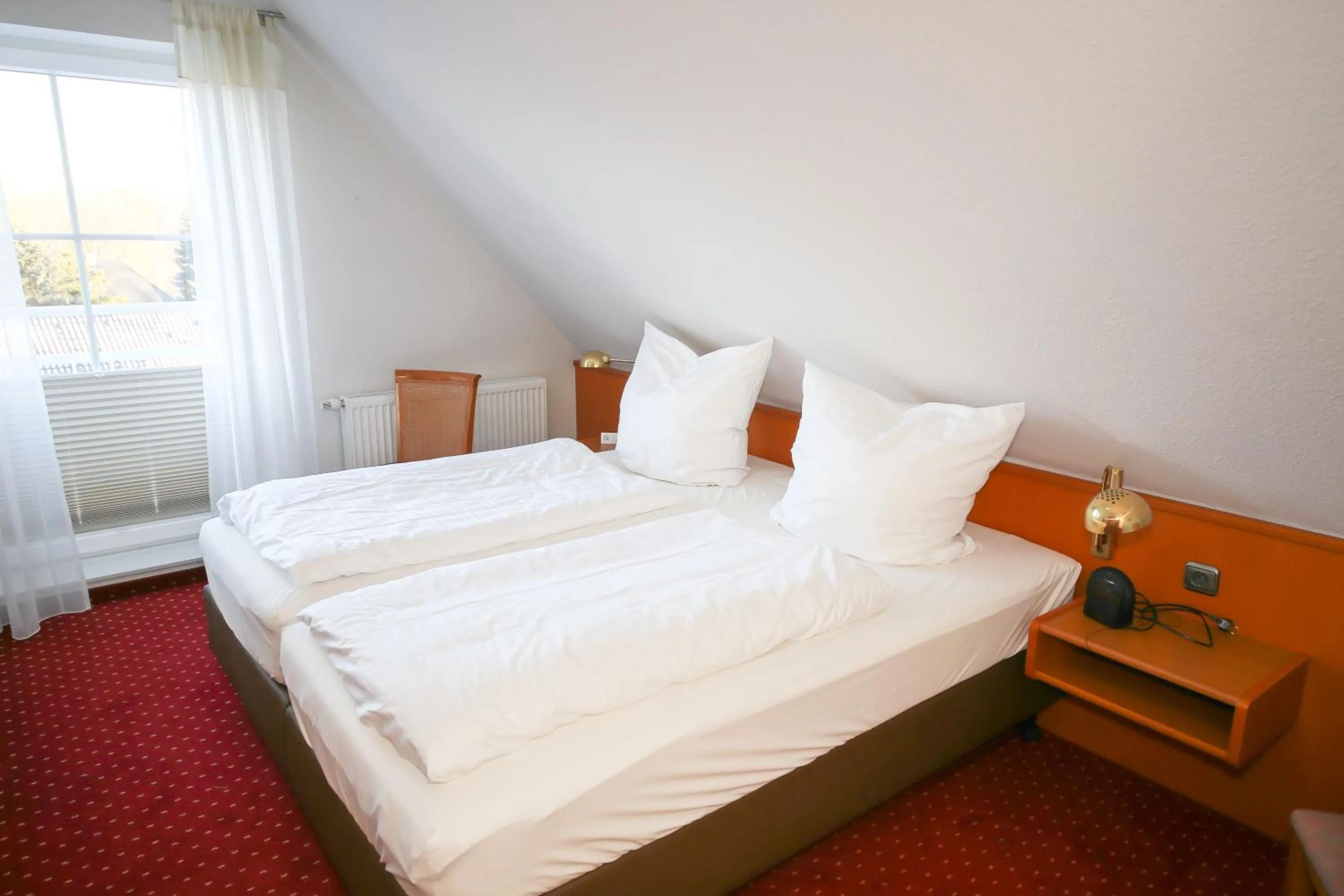 Photo of the whole room, Bed in 3C-Appartements