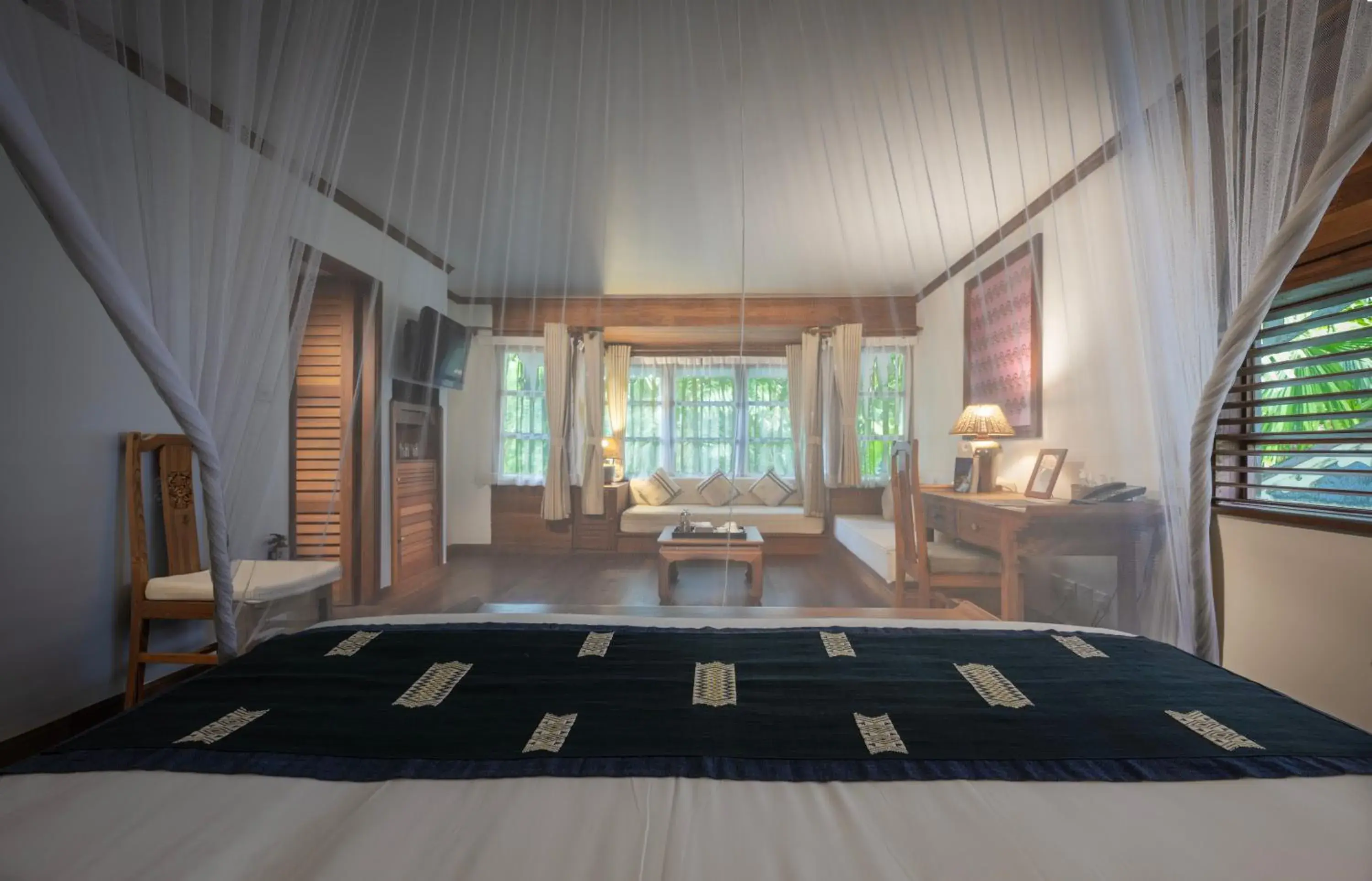 Photo of the whole room, Bed in Governor's Residence Photo of the whole room, Bed in Governor's Residence