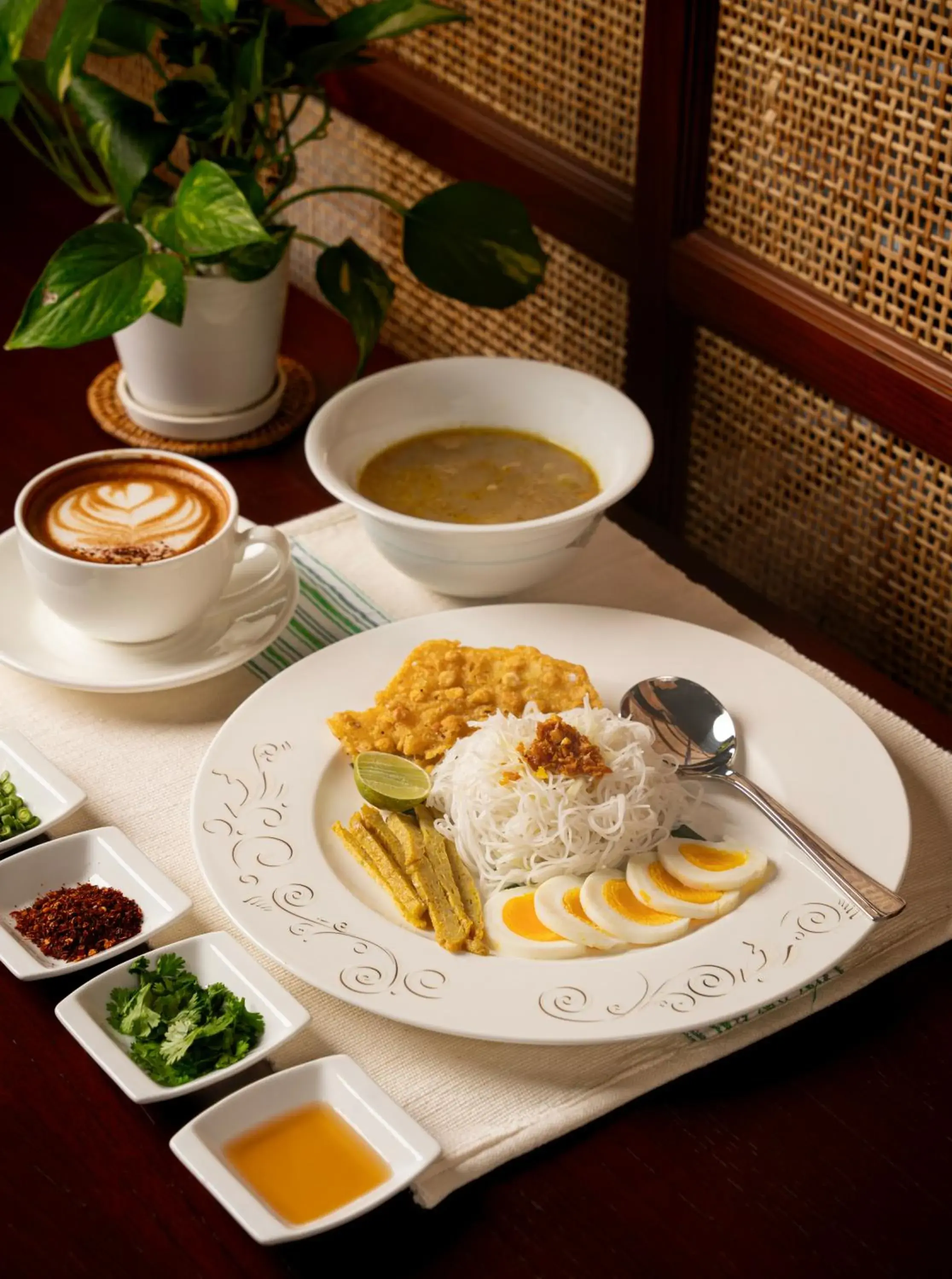 Restaurant/places to eat in Governor's Residence Restaurant/places to eat in Governor's Residence