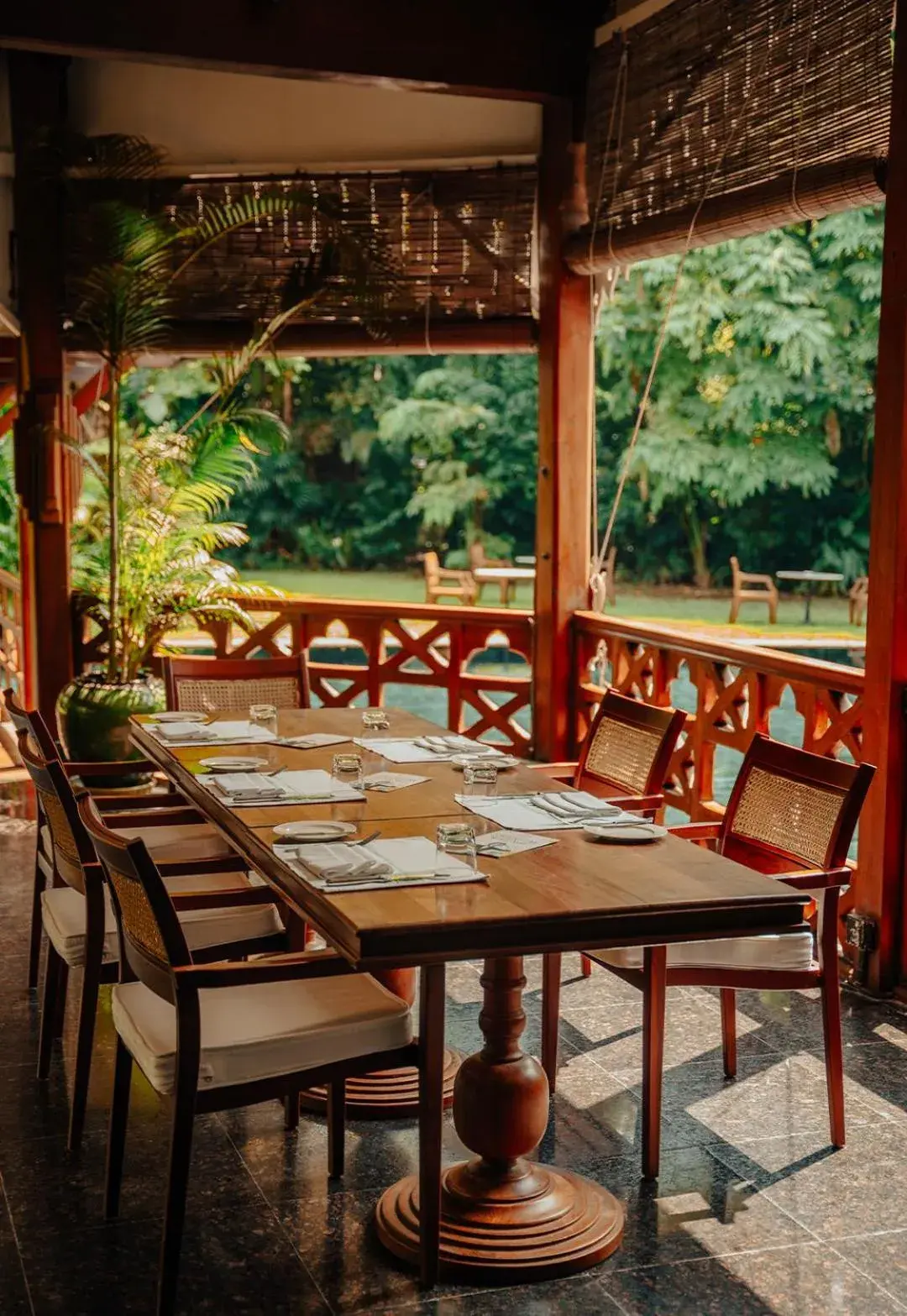 Restaurant/places to eat in Governor's Residence Restaurant/places to eat in Governor's Residence