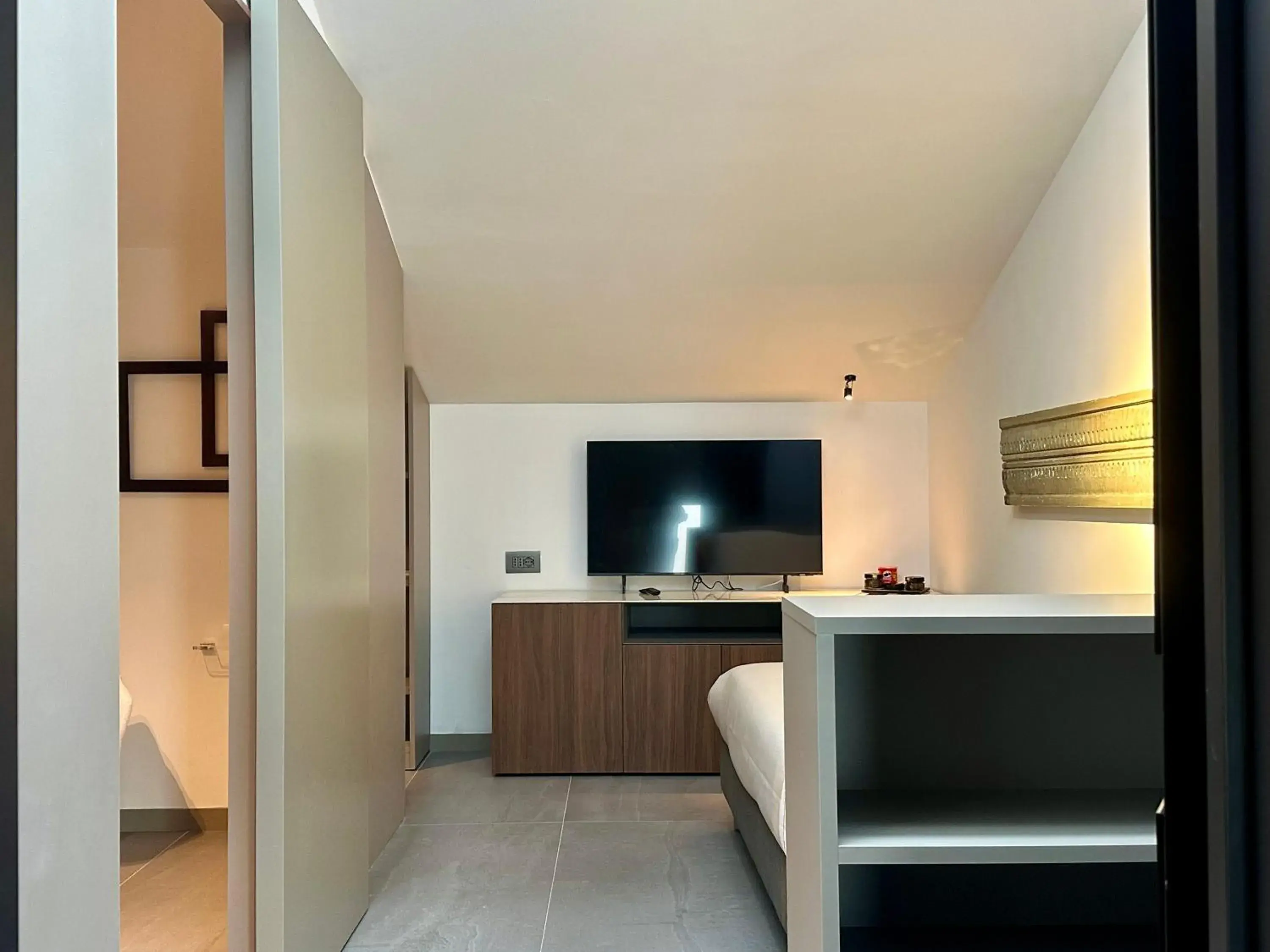 Deluxe Single Room - single occupancy in Palazzo Liberty Unique Hotel by Geocharme Deluxe Single Room - single occupancy in Palazzo Liberty Unique Hotel by Geocharme