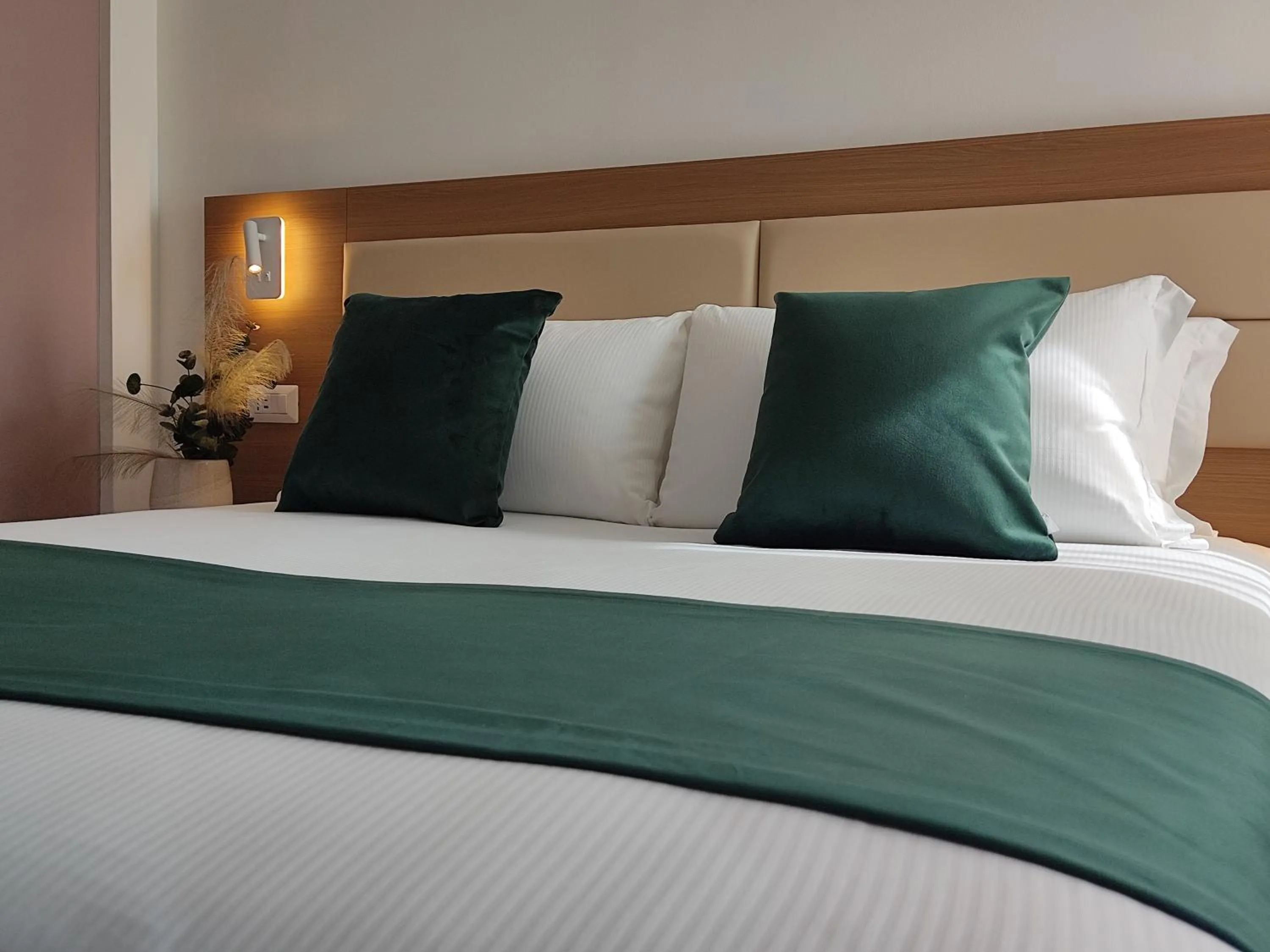 Bed in Massimi City Garden