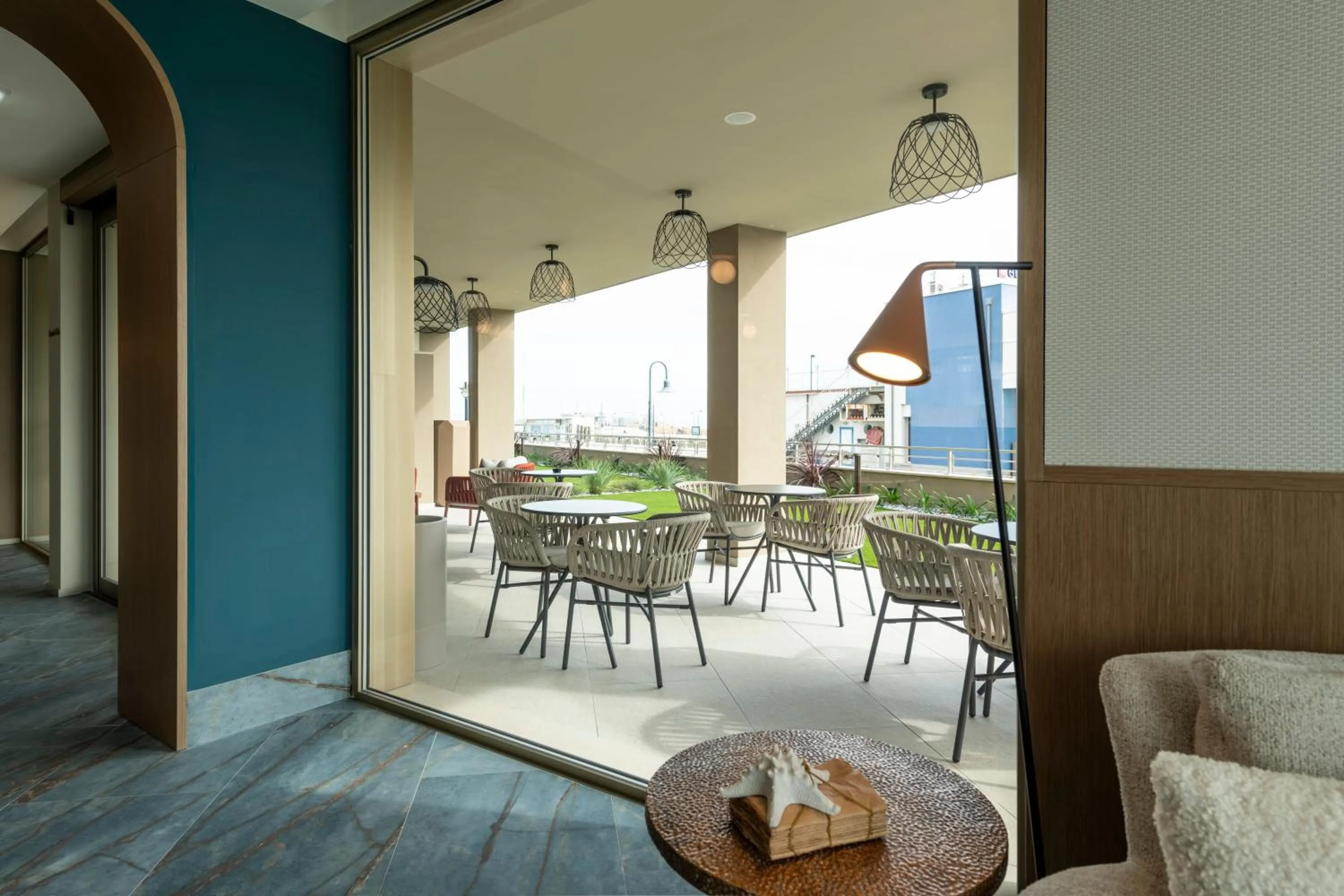 Patio in Visionair Suites & SPA-Room Only e Honesty Bar