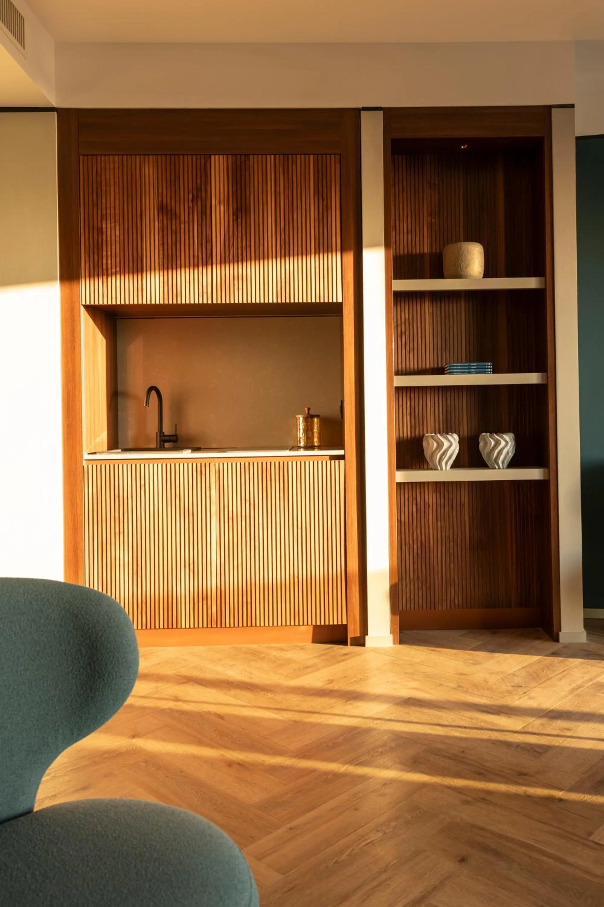 Kitchen or kitchenette in Visionair Suites & SPA-Room Only e Honesty Bar