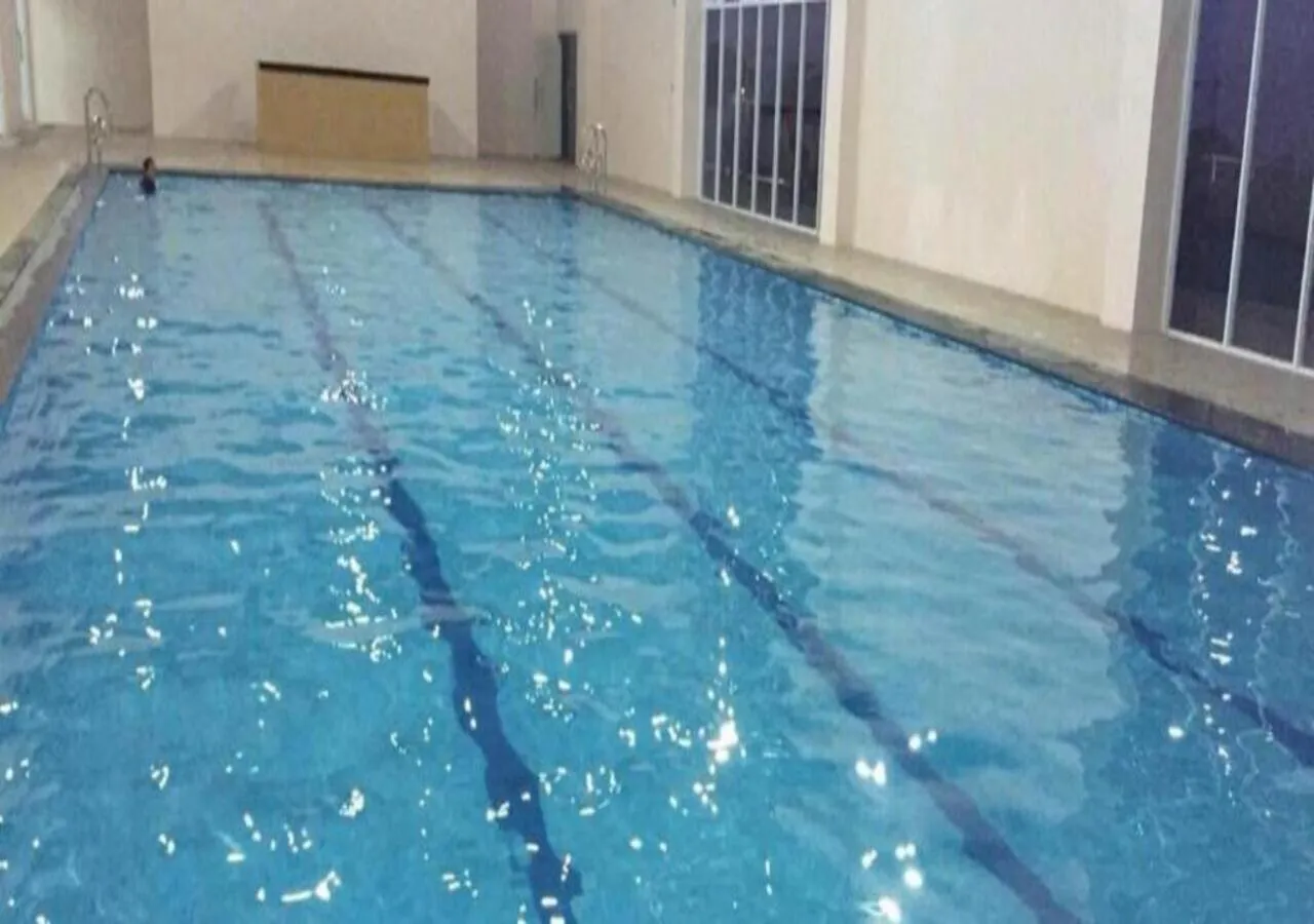 Swimming pool in Blowing In The Wind
