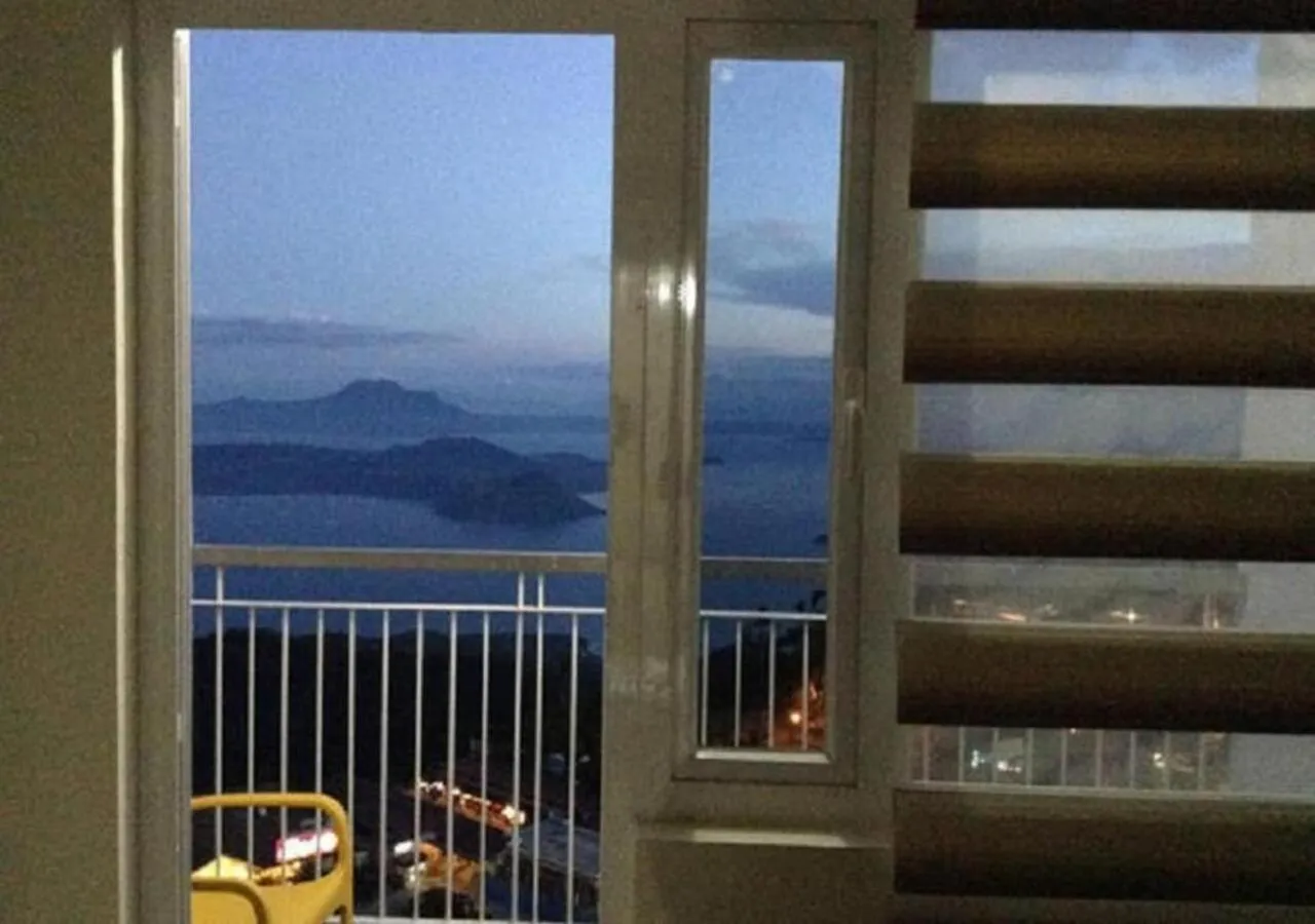 Night in Blowing In The Wind