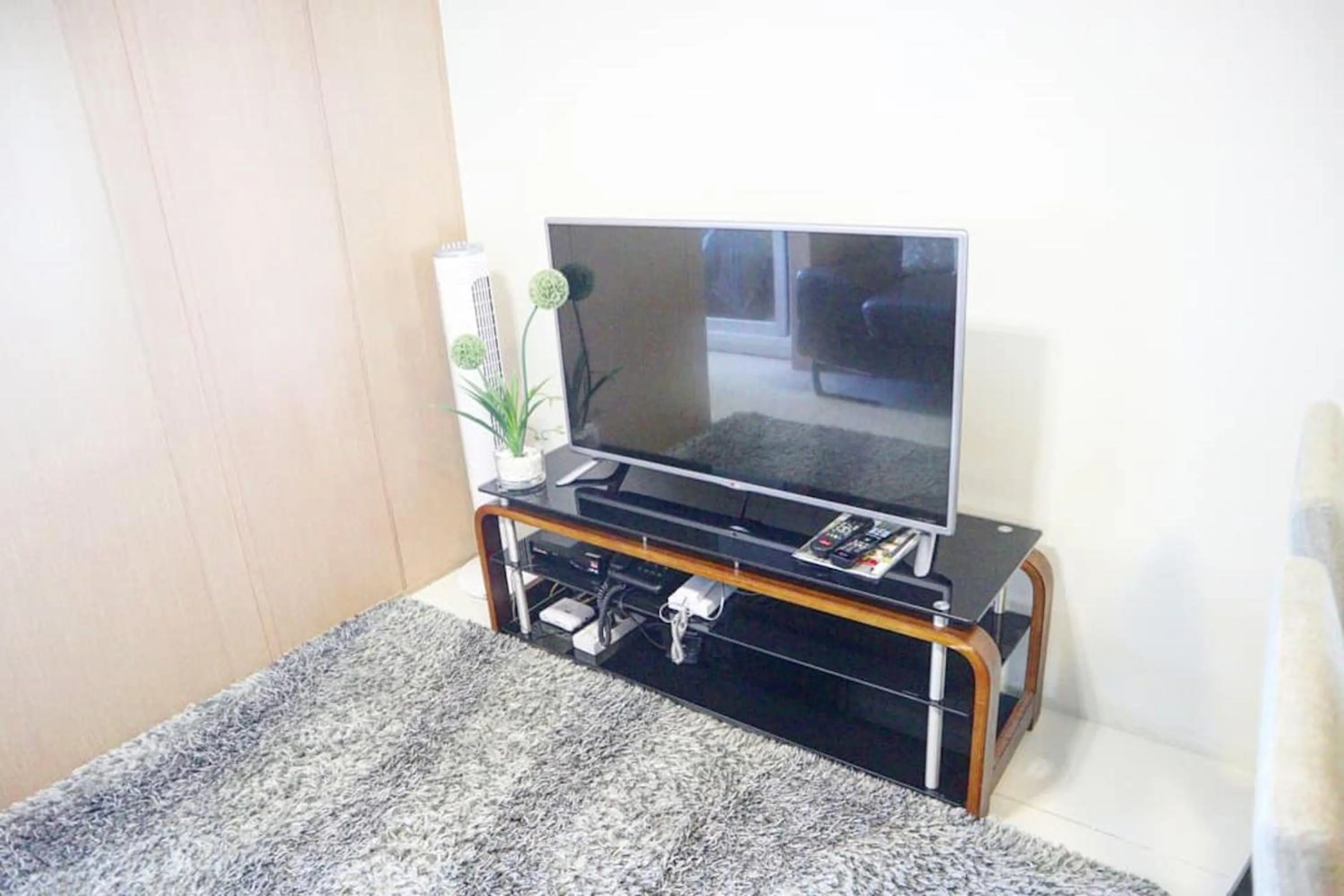 TV and multimedia in Blowing In The Wind