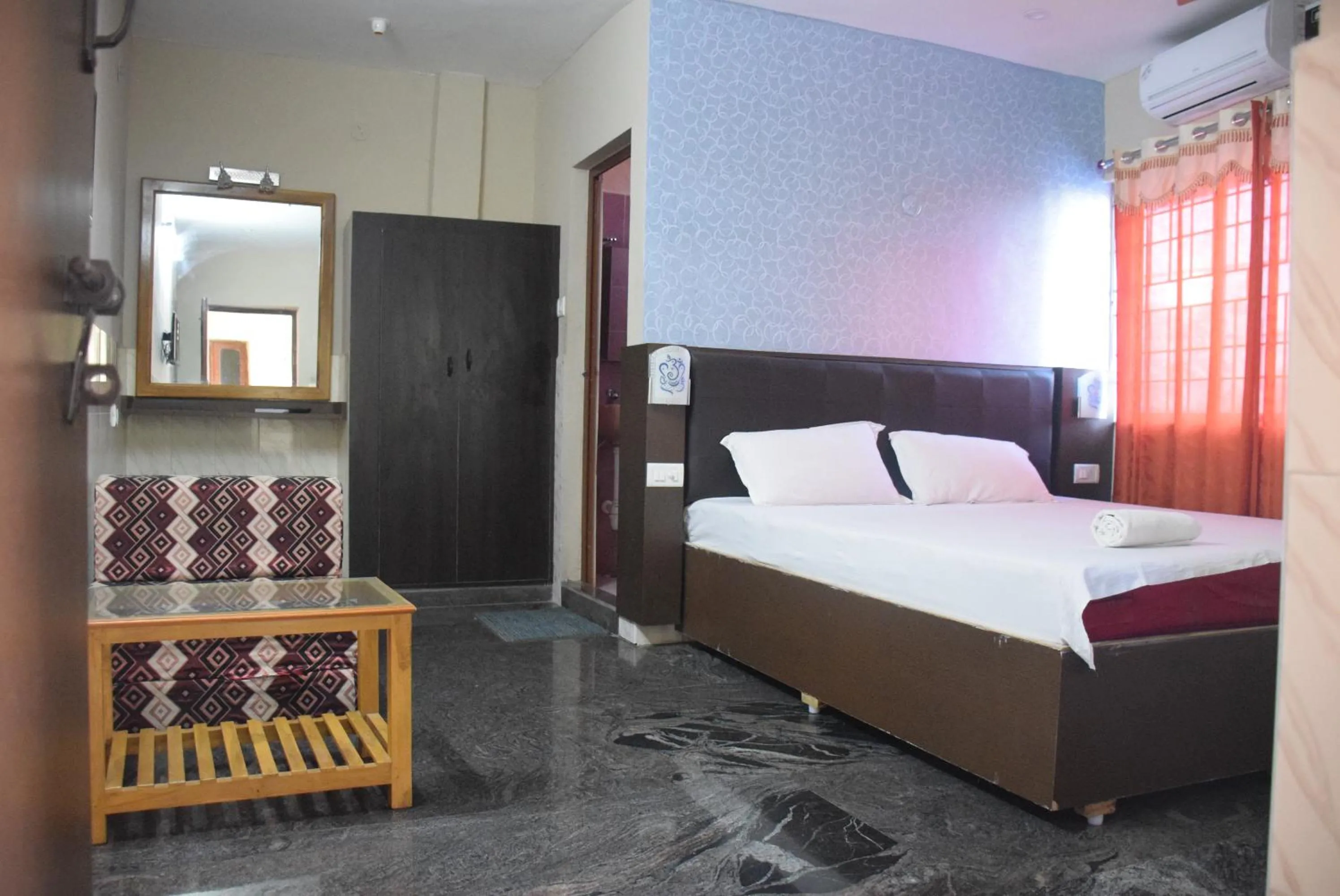 Superior Double or Twin Room in Vinodhara Guest House