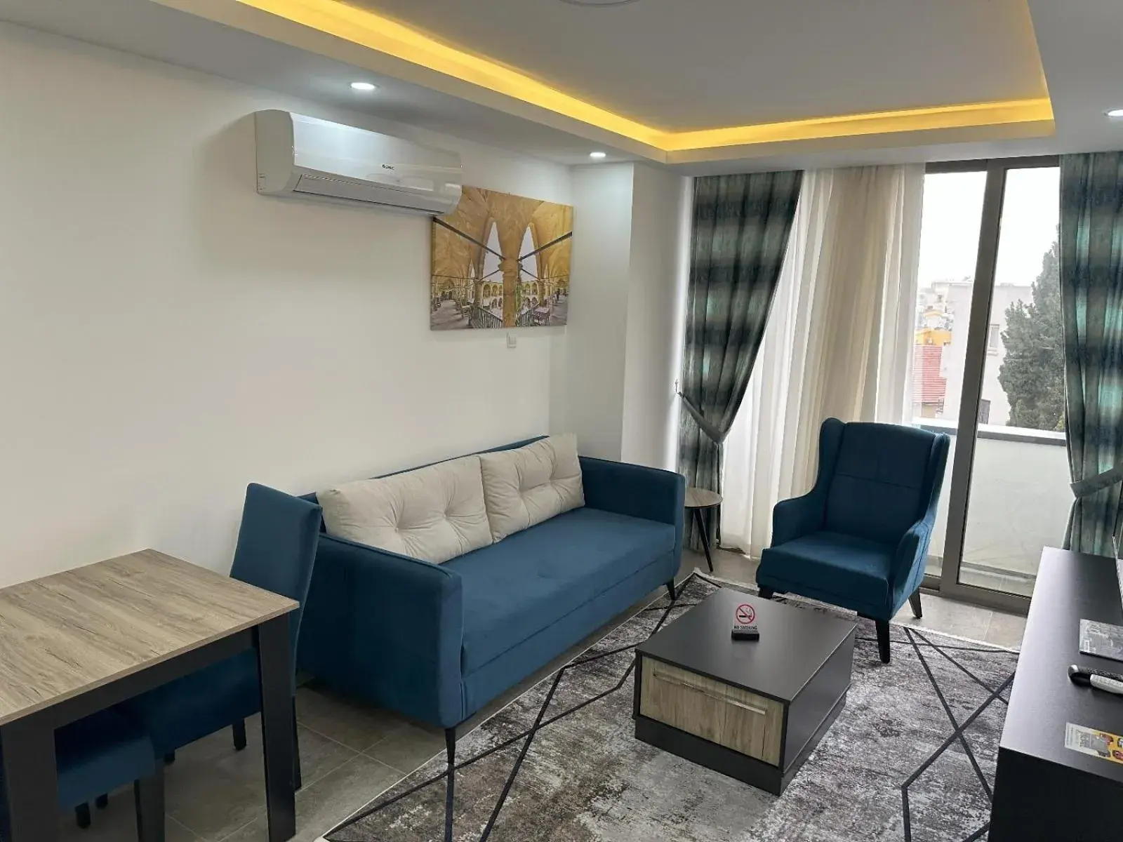 Living room in Nurel Shark Residence Living room in Nurel Shark Residence