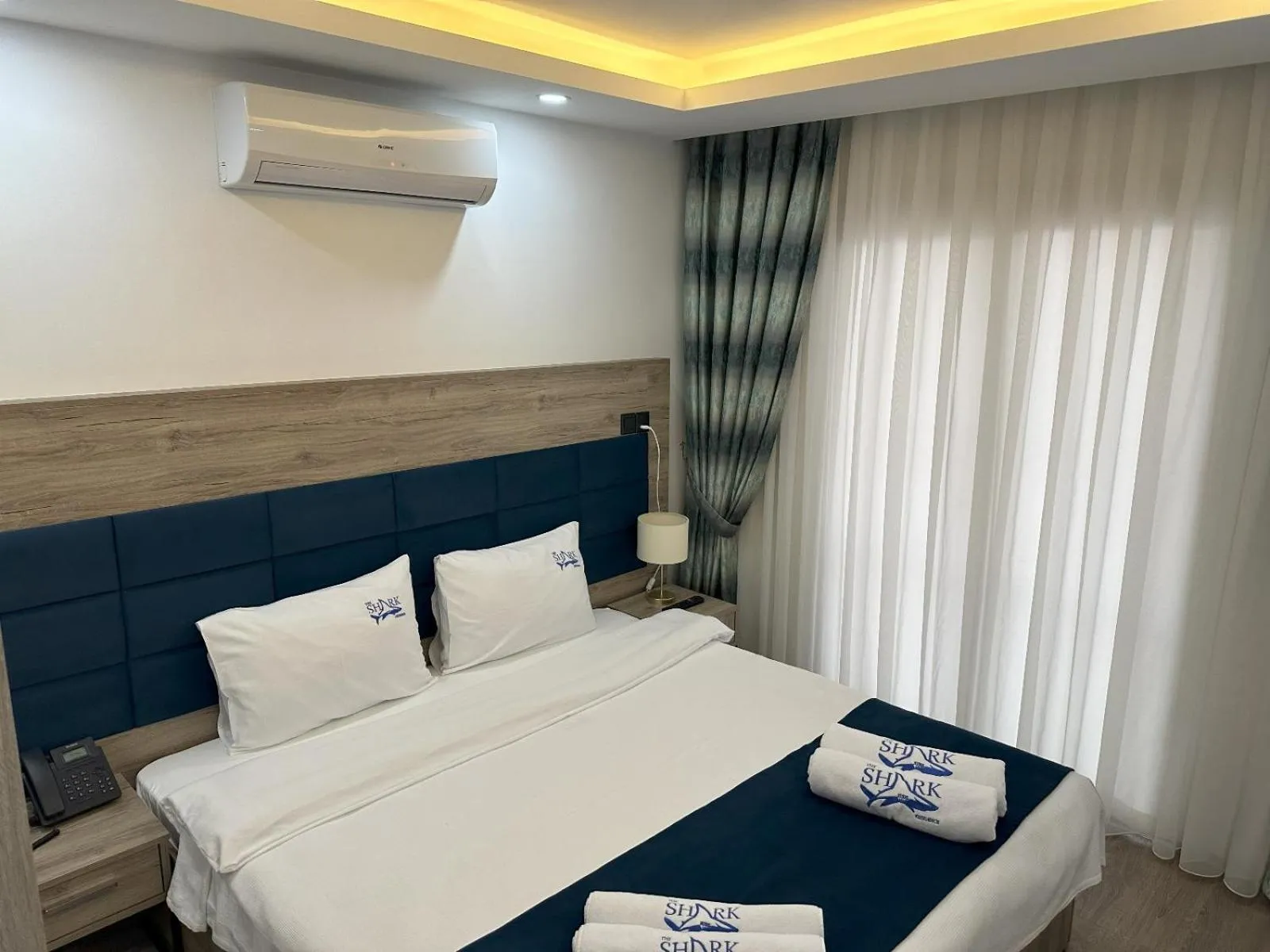 Bed in Nurel Shark Residence