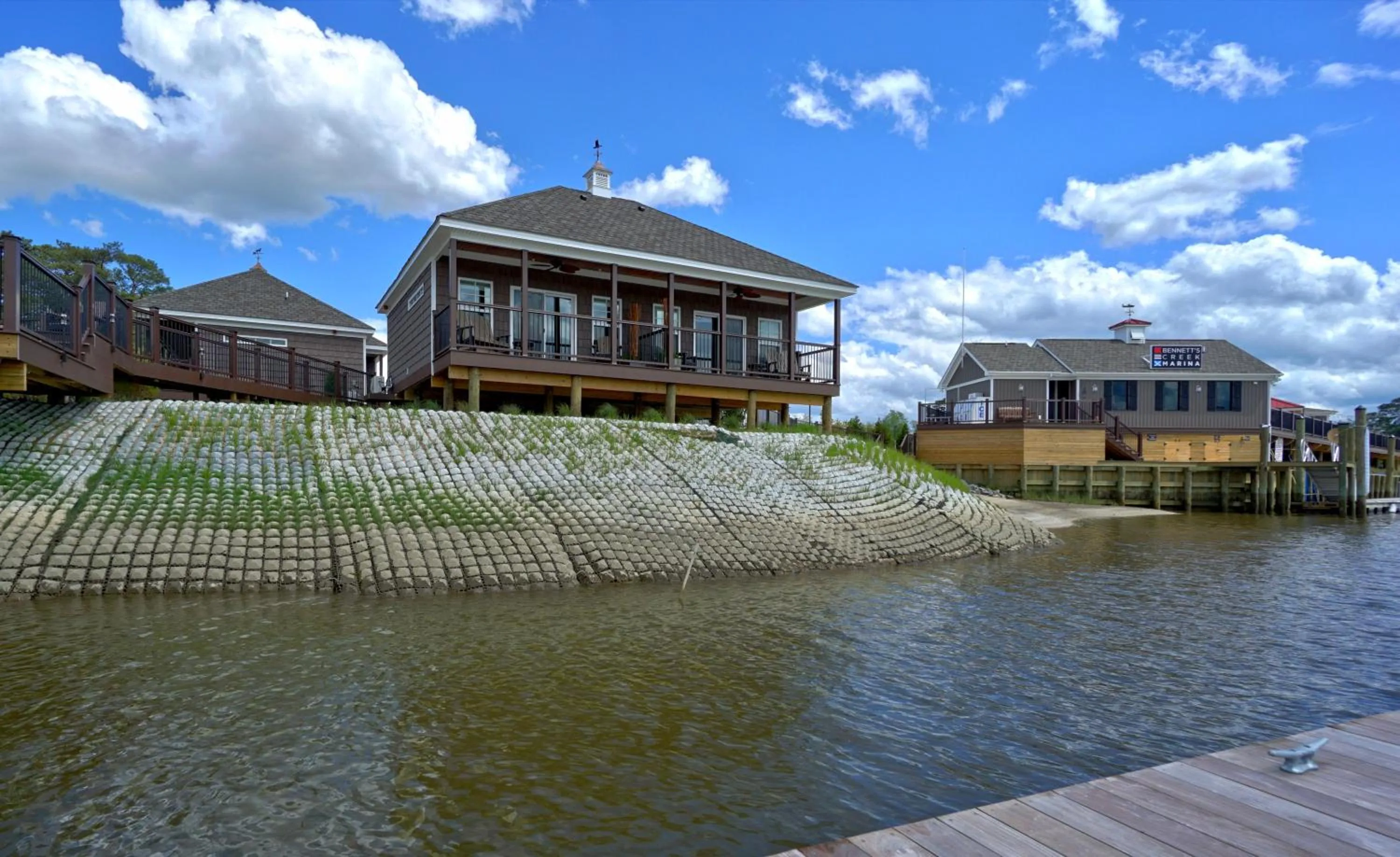 Property building in Decoys