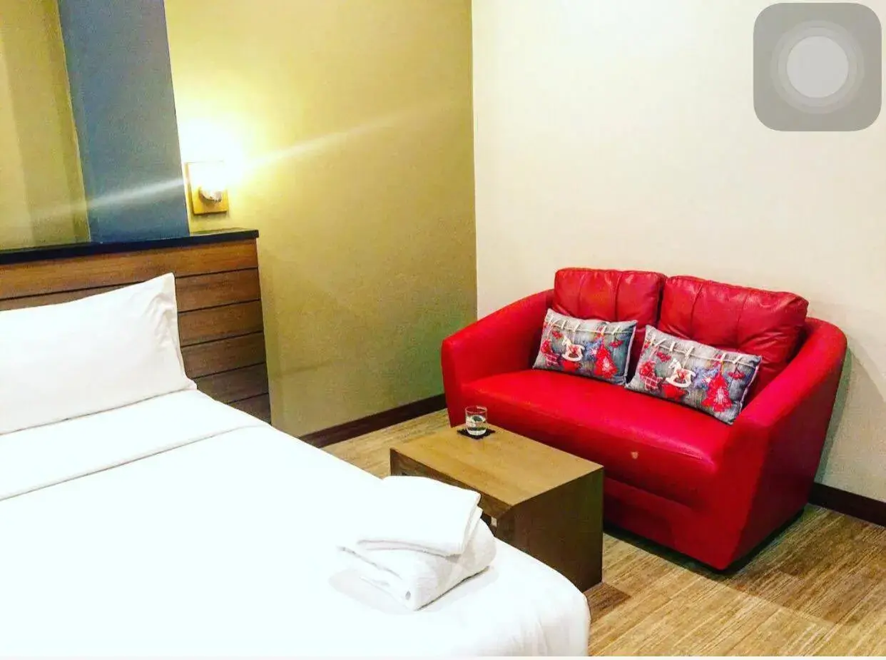 Seating area, Bed in Bird Day Boutique Hotel Seating area, Bed in Bird Day Boutique Hotel