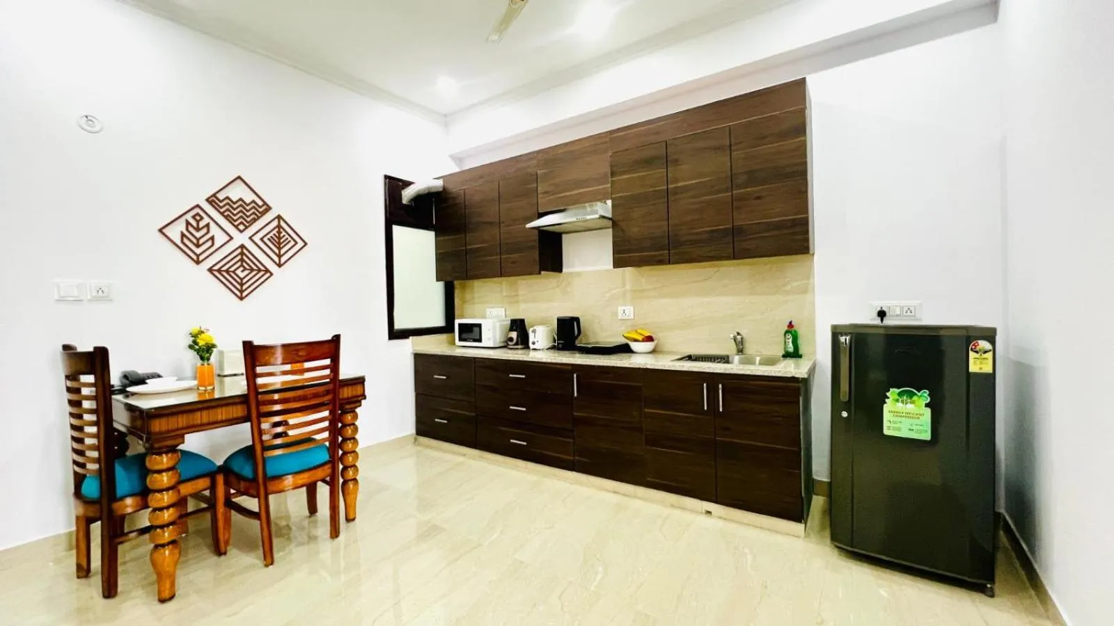 Dining area in ZEN Suites - Golf Course Road Gurgaon