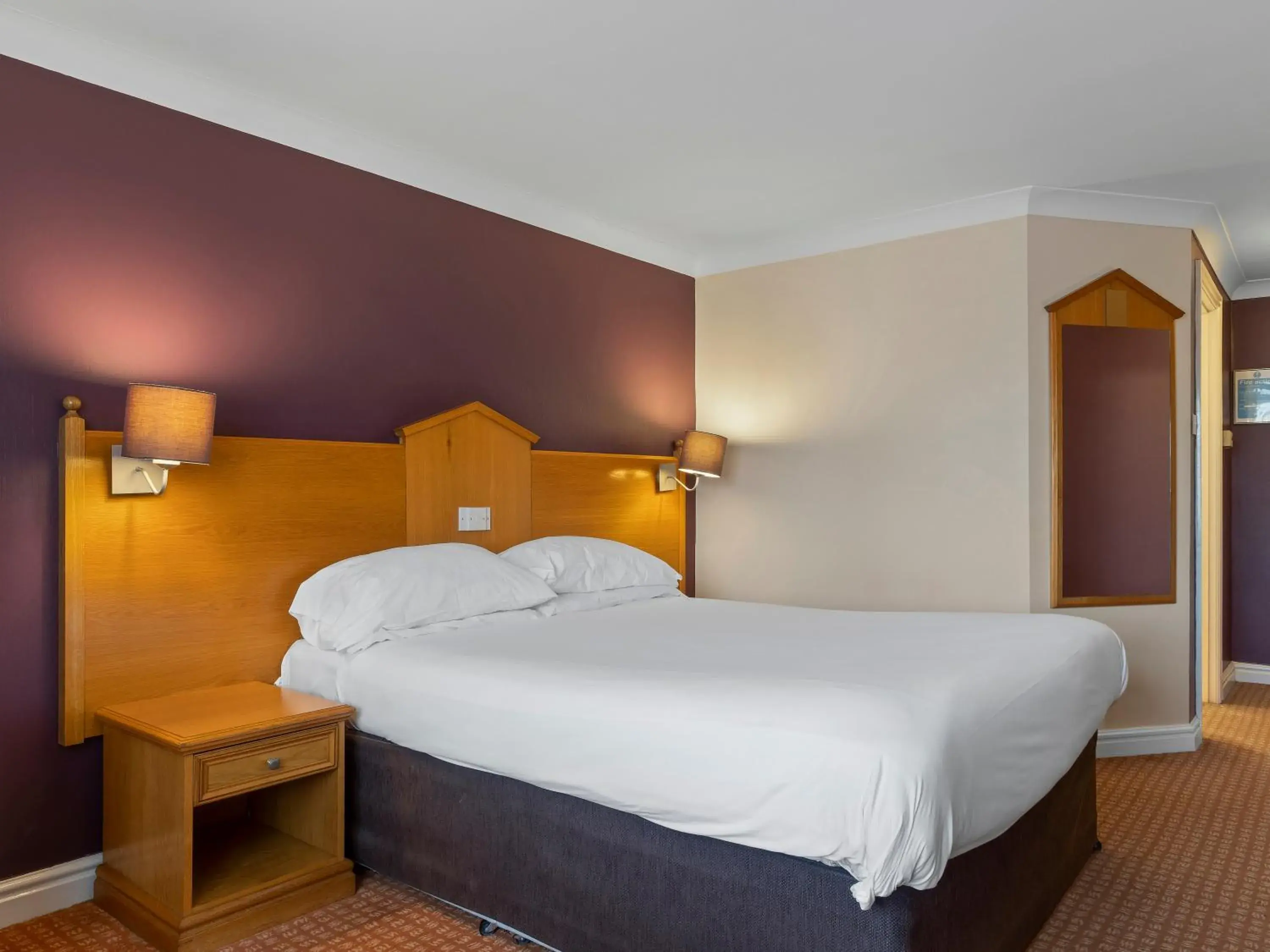 Standard King Room in Widnes Halton Everglades Park Hotel Standard King Room in Widnes Halton Everglades Park Hotel