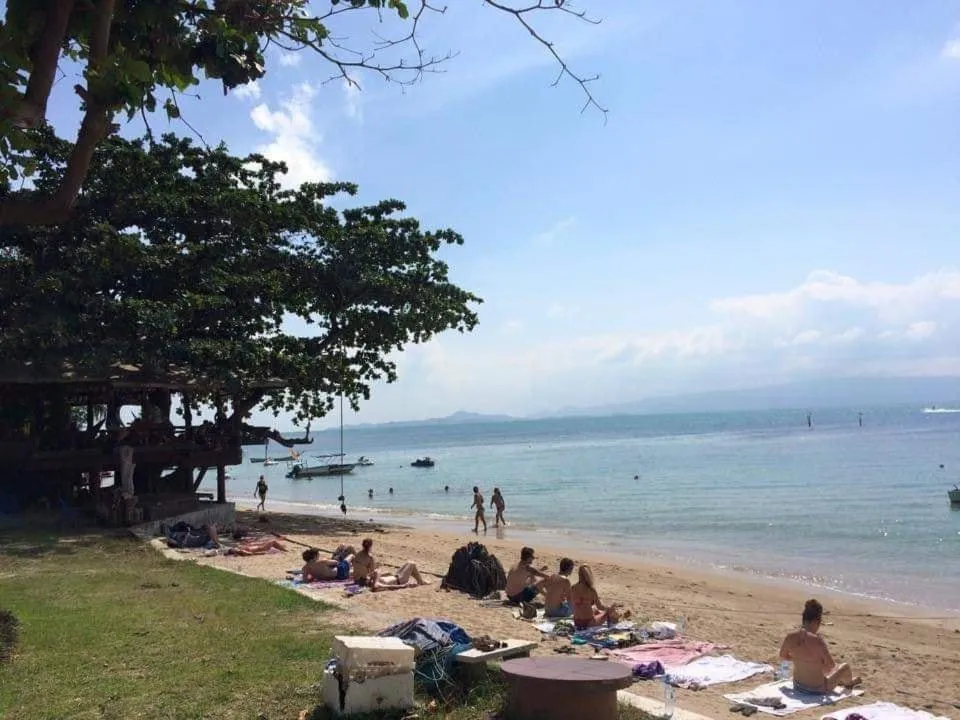 Rainbow Bungalow Haadrin Koh Phangan