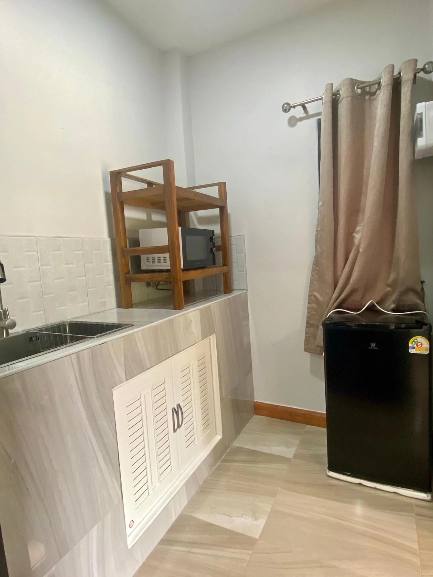 Rainbow Bungalow Haadrin Koh Phangan