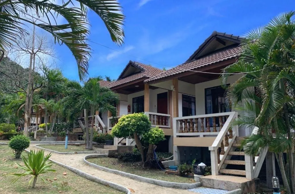 Rainbow Bungalow Haadrin Koh Phangan