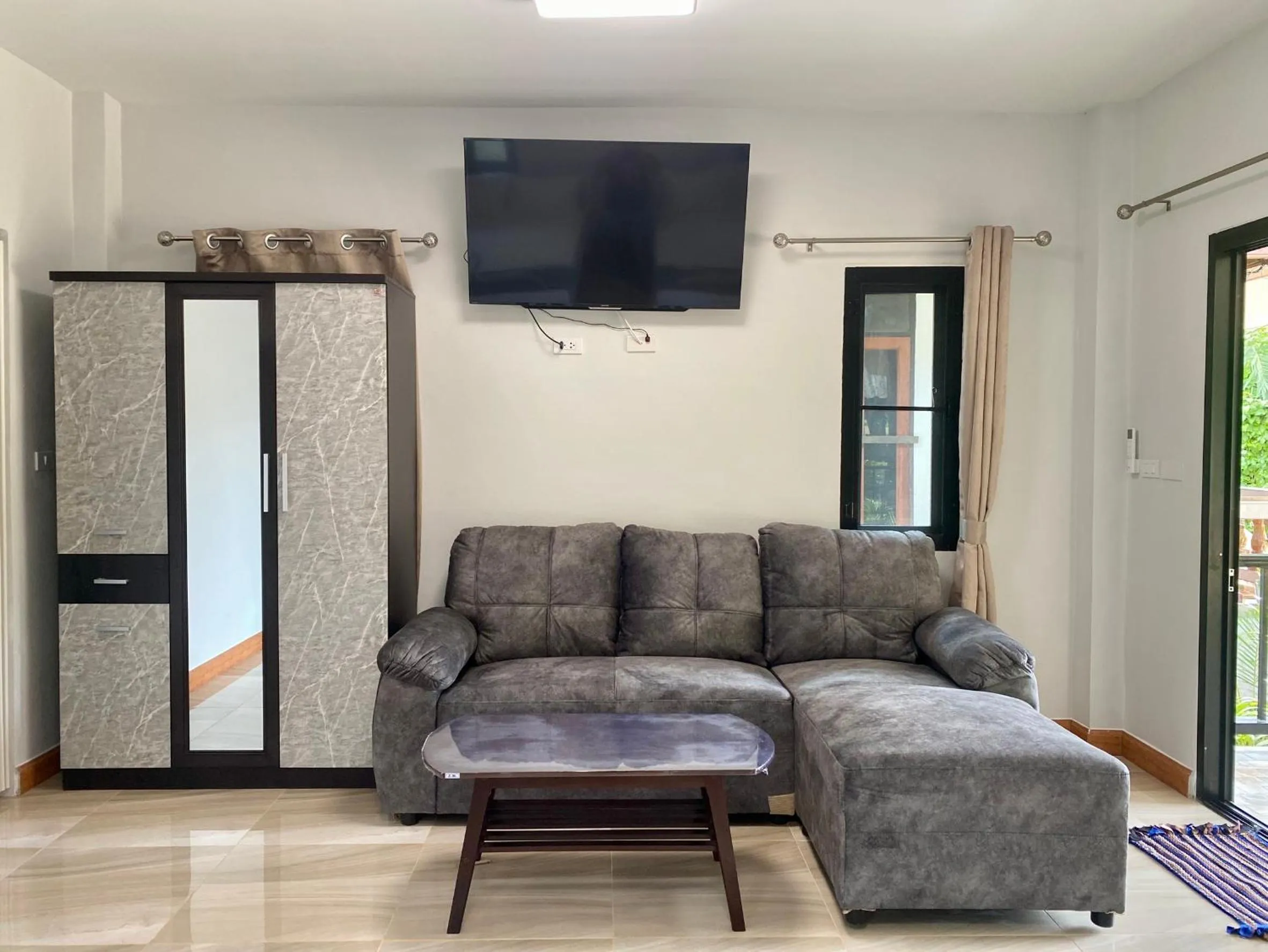 Rainbow Bungalow Haadrin Koh Phangan