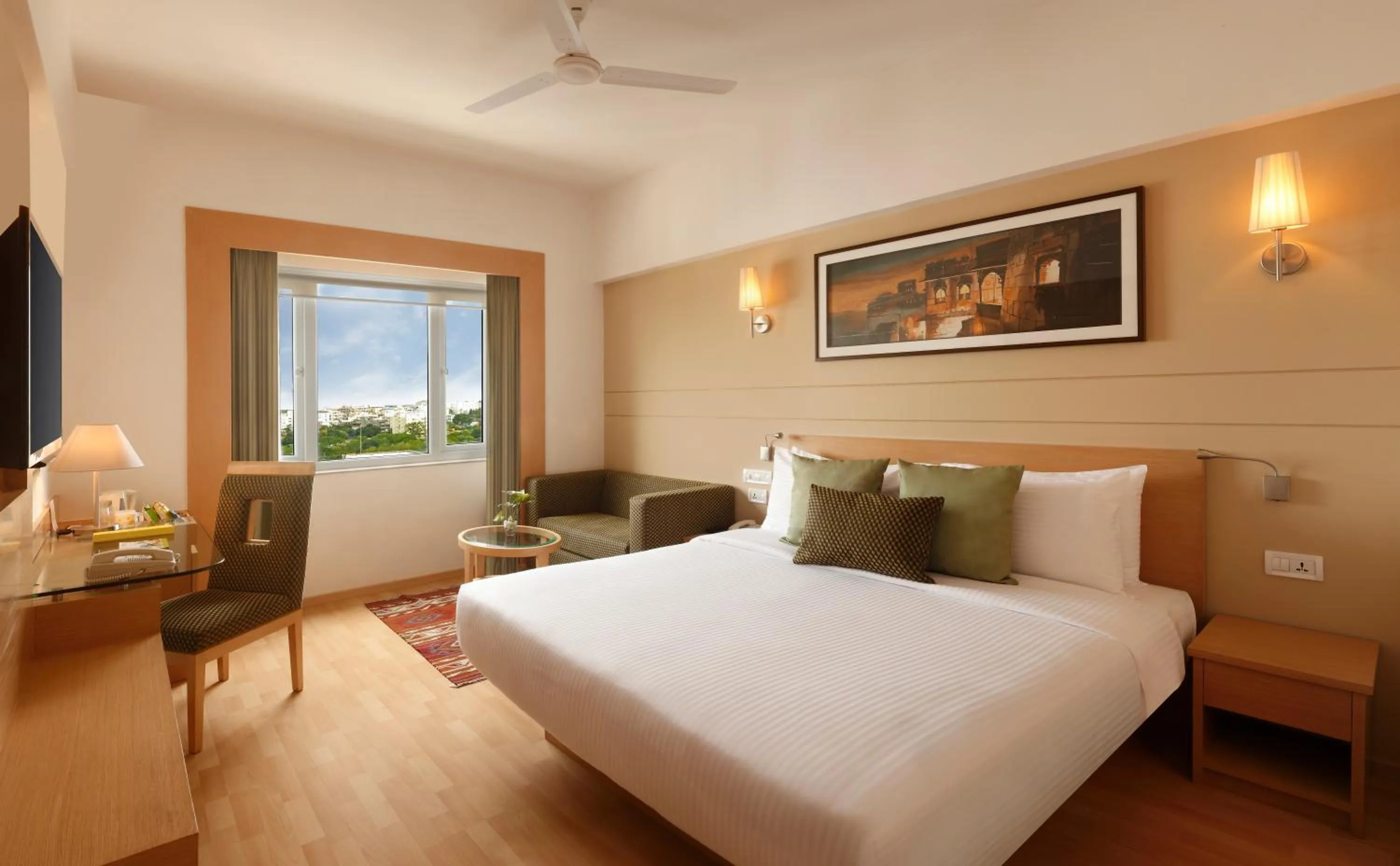 Bedroom, Bed in Lemon Tree Hotel, Gachibowli, Hyderabad