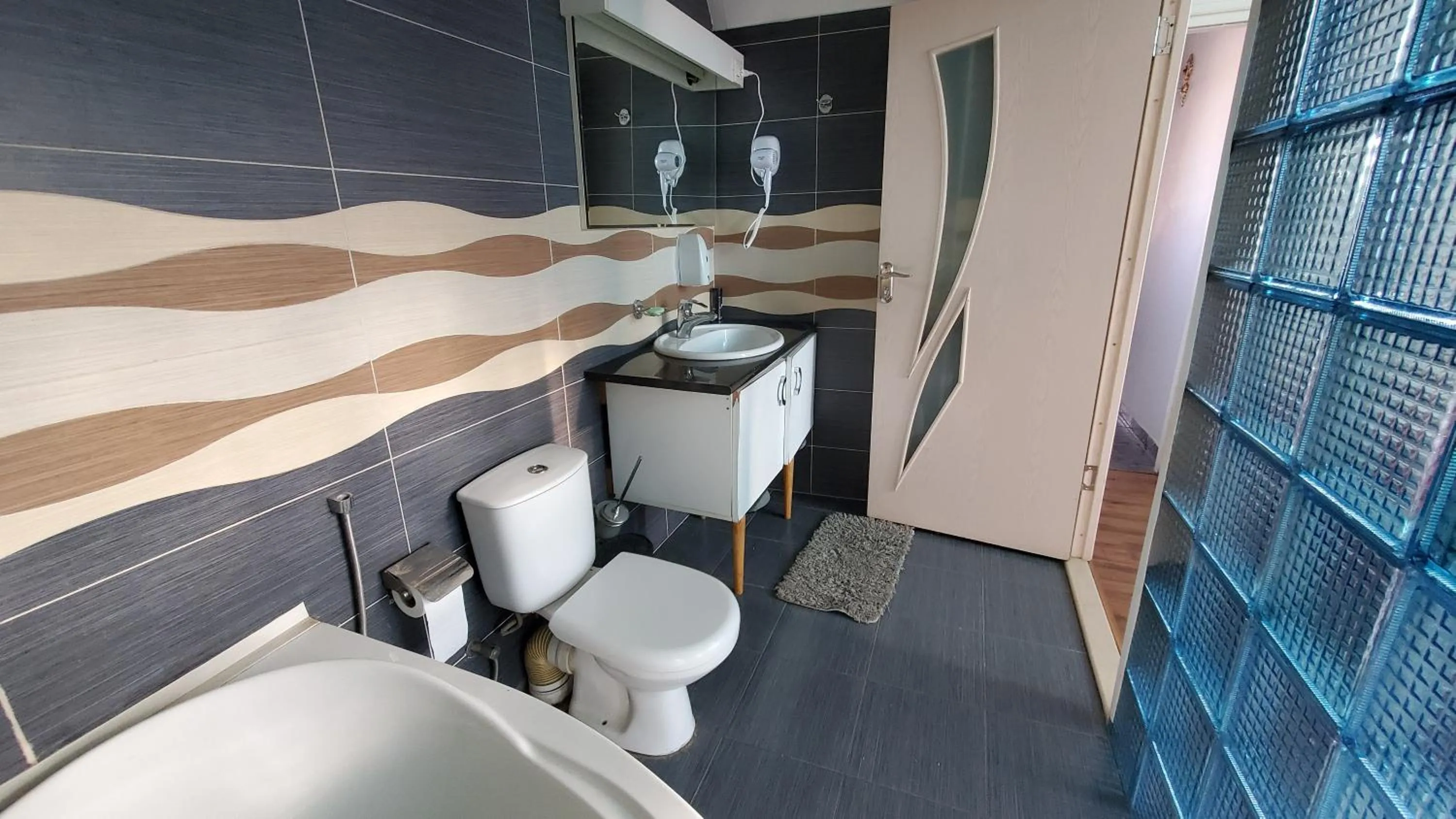 Toilet in Hotel Antalia