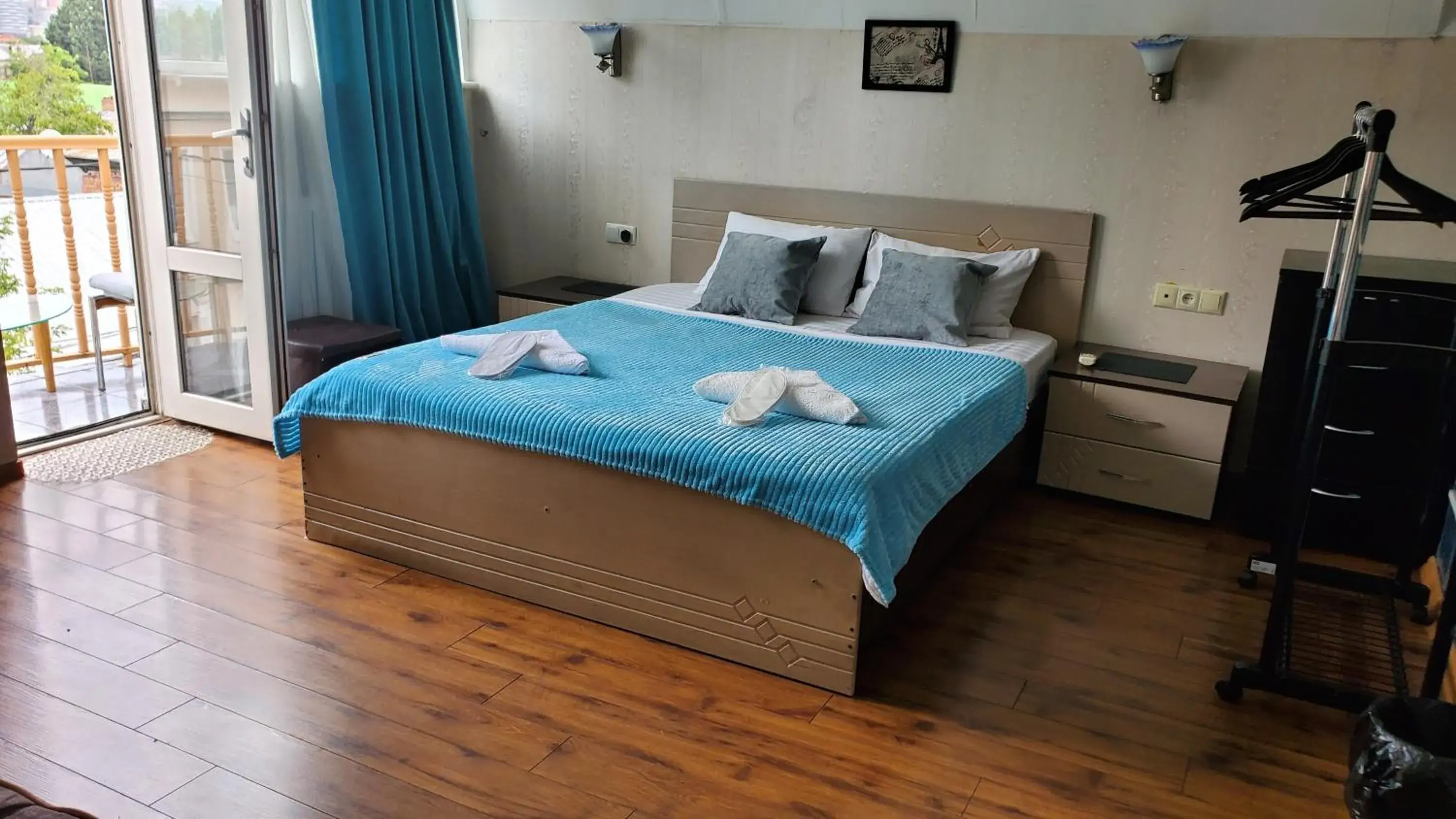 King Suite with Balcony in Hotel Antalia King Suite with Balcony in Hotel Antalia