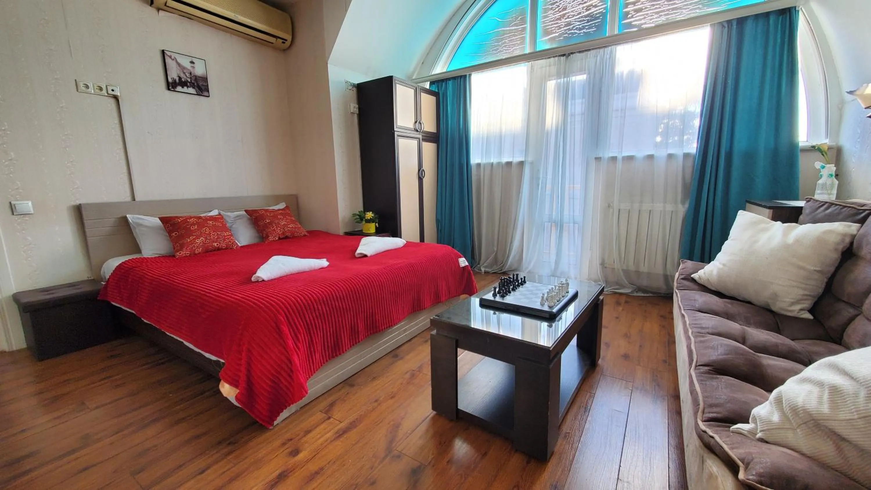 Bed in Hotel Antalia