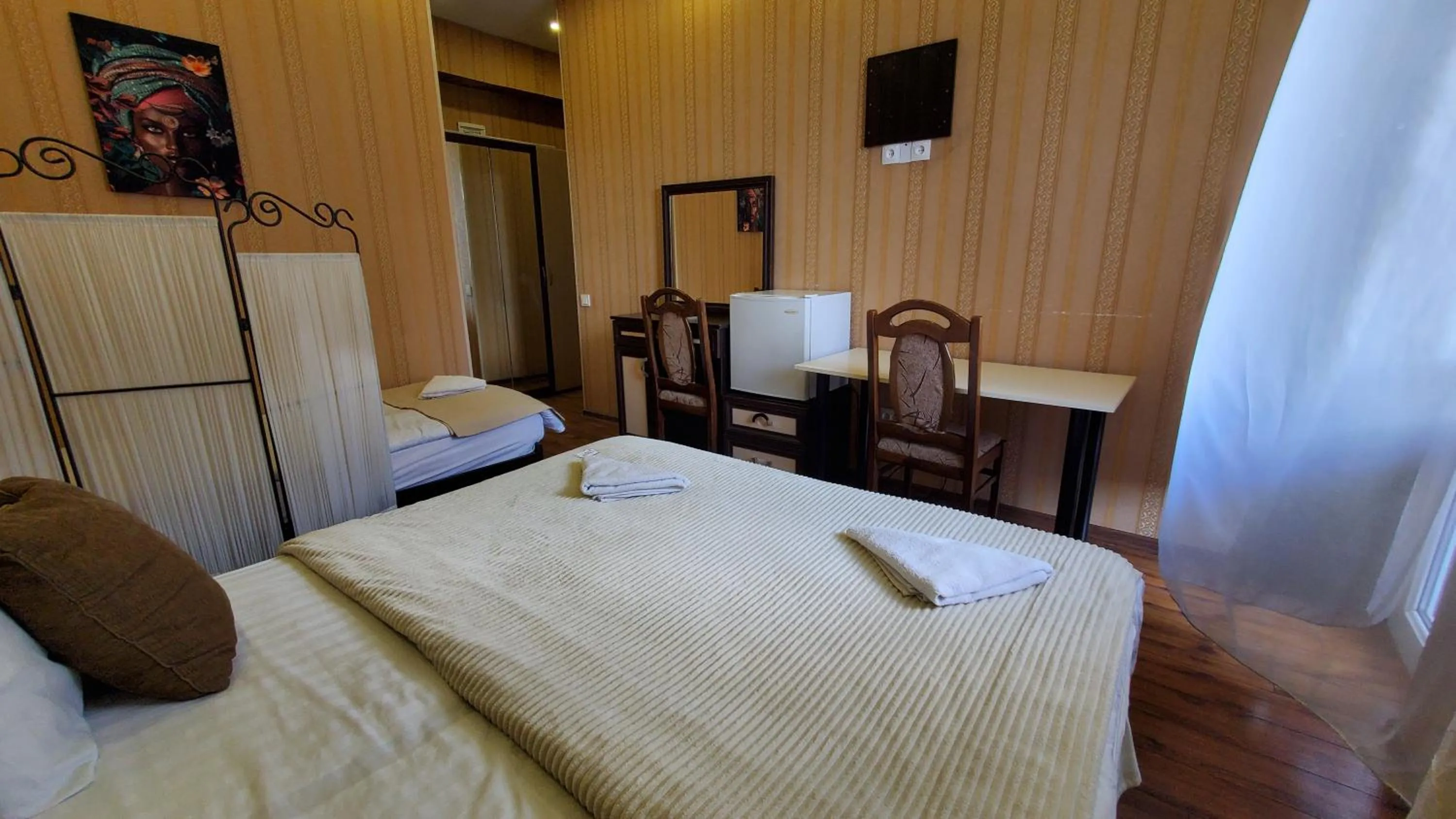 TV and multimedia, Bed in Hotel Antalia